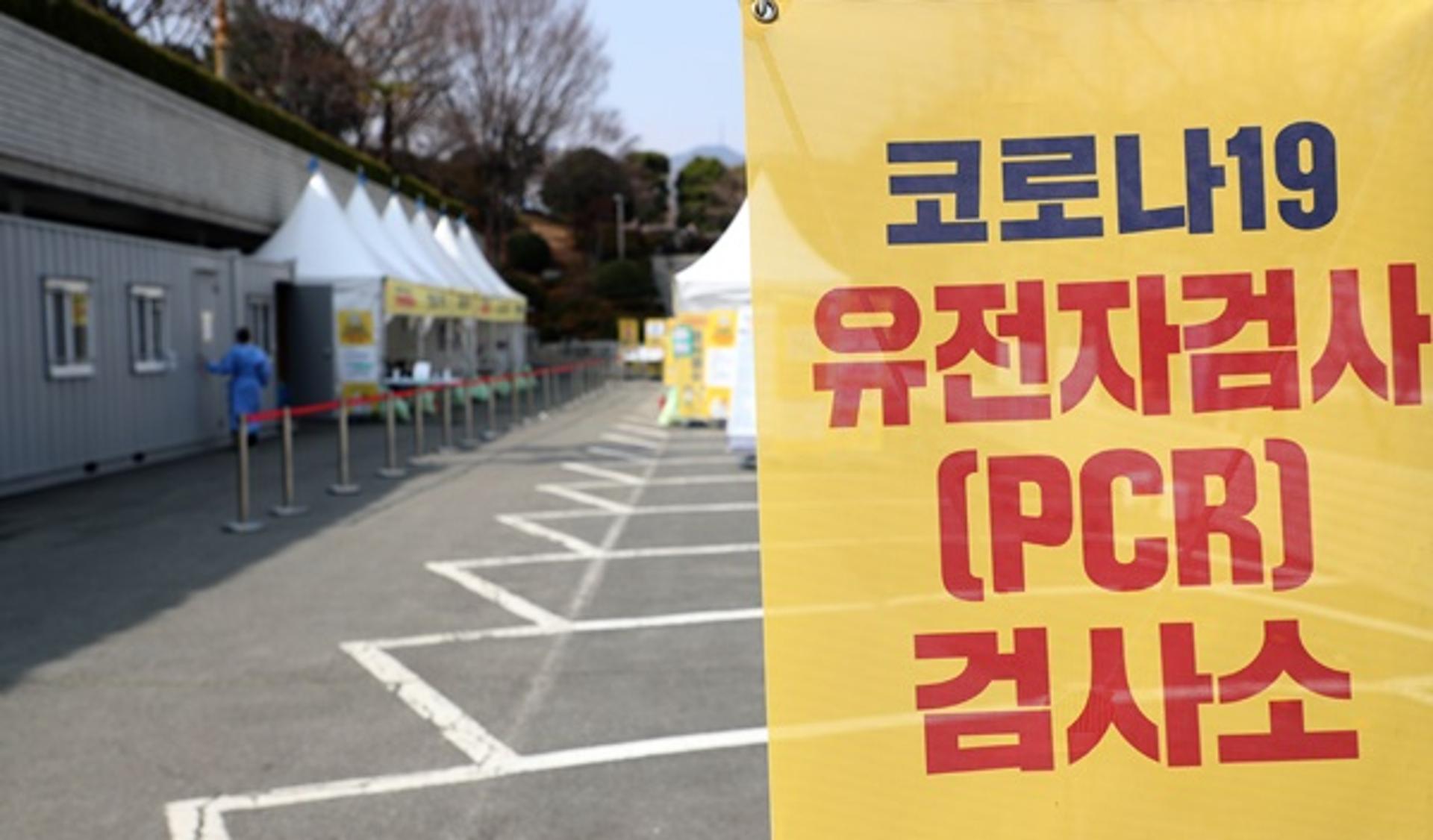 신규 확진자, 30만명대 중반 예상… 다음달 유행 감소세?