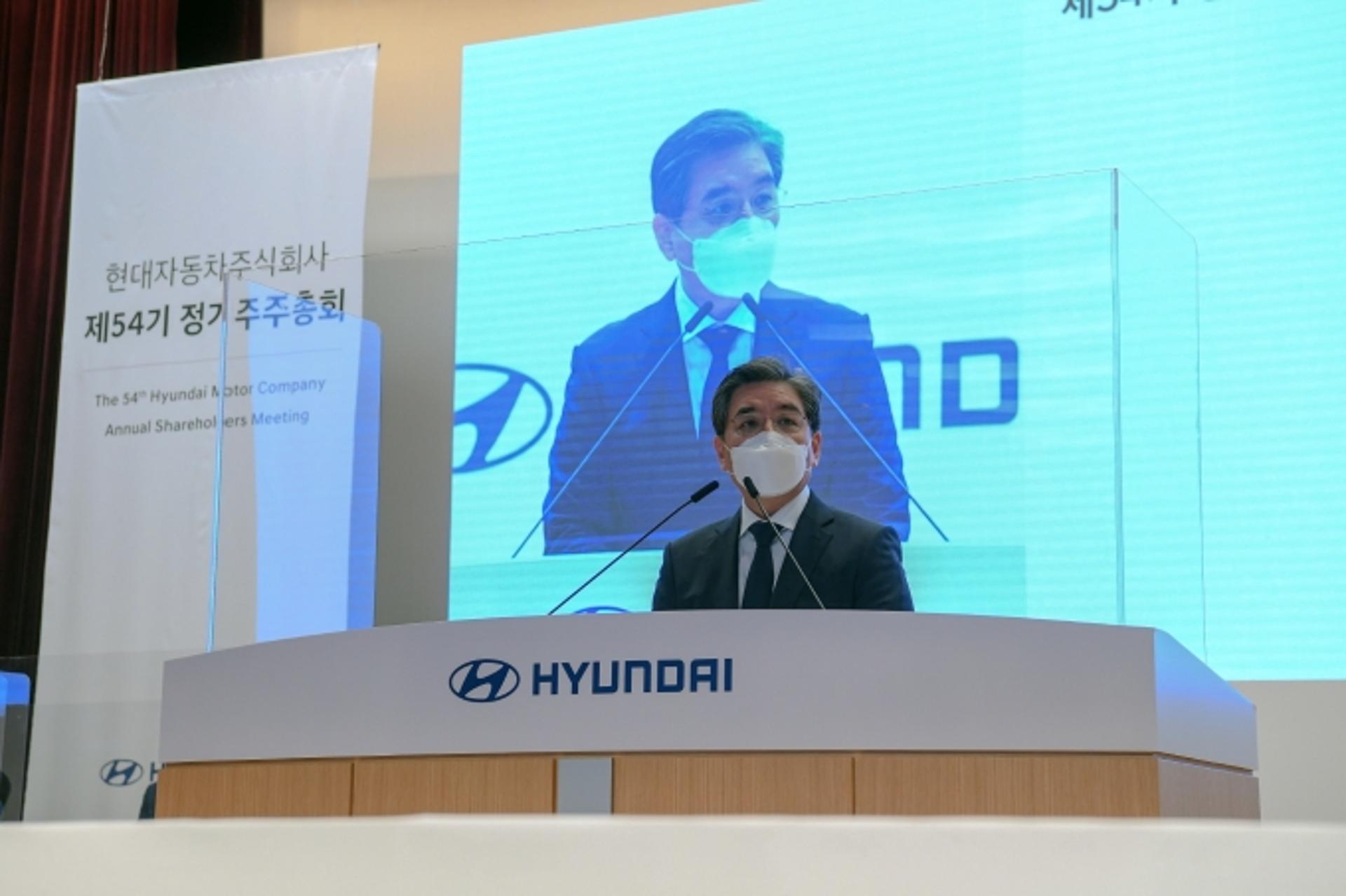 [CEO 포커스]장재훈 현대차 사장 “반도체 최적 배분해 고객 대기기간 줄인다”