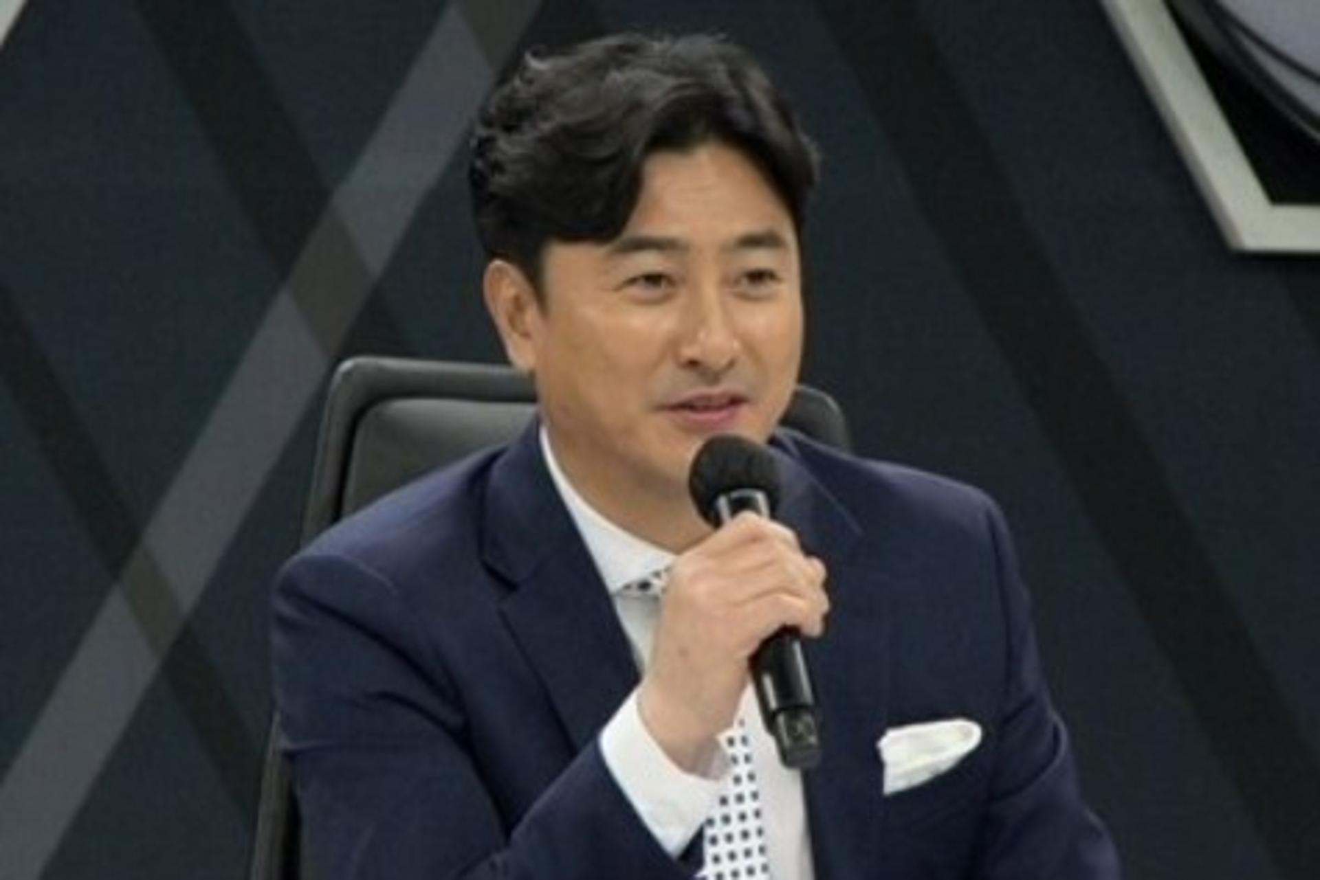'사랑꾼' 안정환, 휴대폰 속 ♥이혜원 저장명은 ○○○?