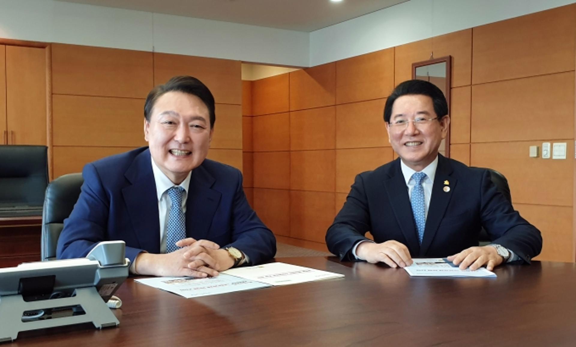 김영록 지사, 윤 당선인 면담 '지역현안 국정과제 채택' 요청