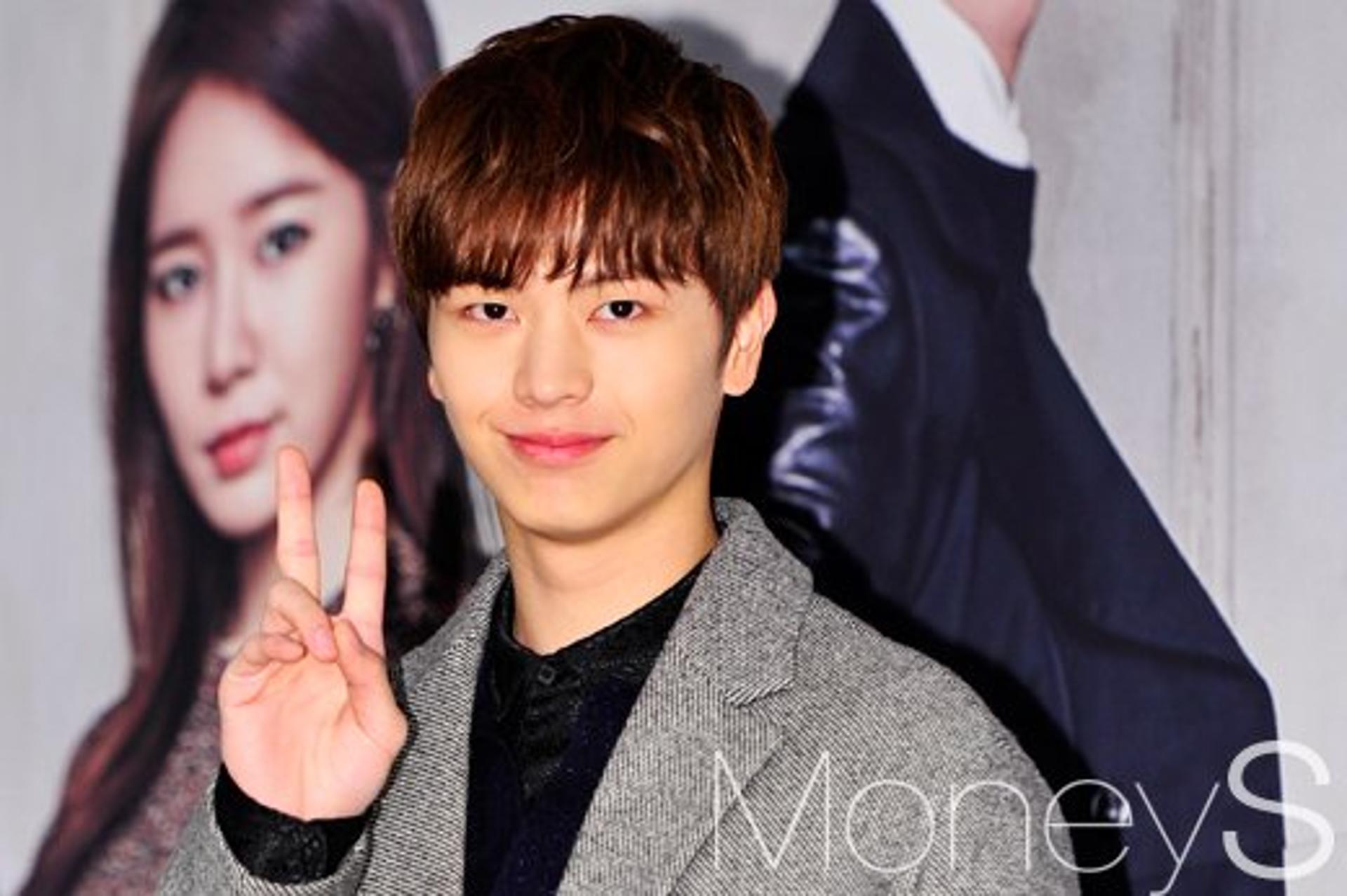 "지인인데?"… 육성재, 비연예인 틱톡커와 골프장 열애설