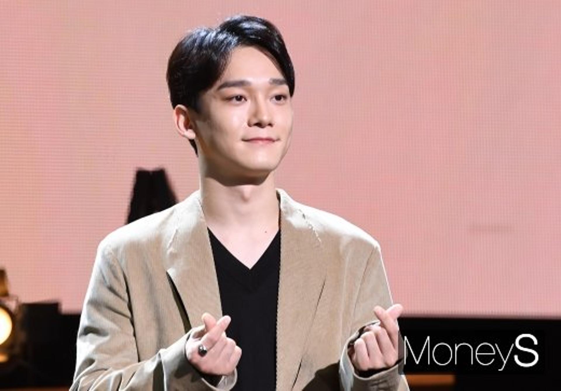 '두아이 아빠' 엑소 첸, 제대 … 시우민 수호 디오 이어 4번째