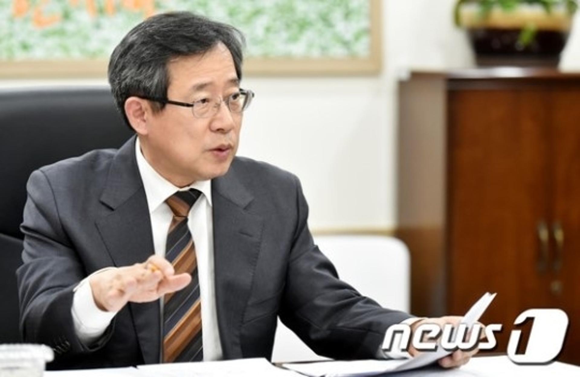더불어민주당, 성남시장 후보에 배국환 前기재부2차관 전략공천