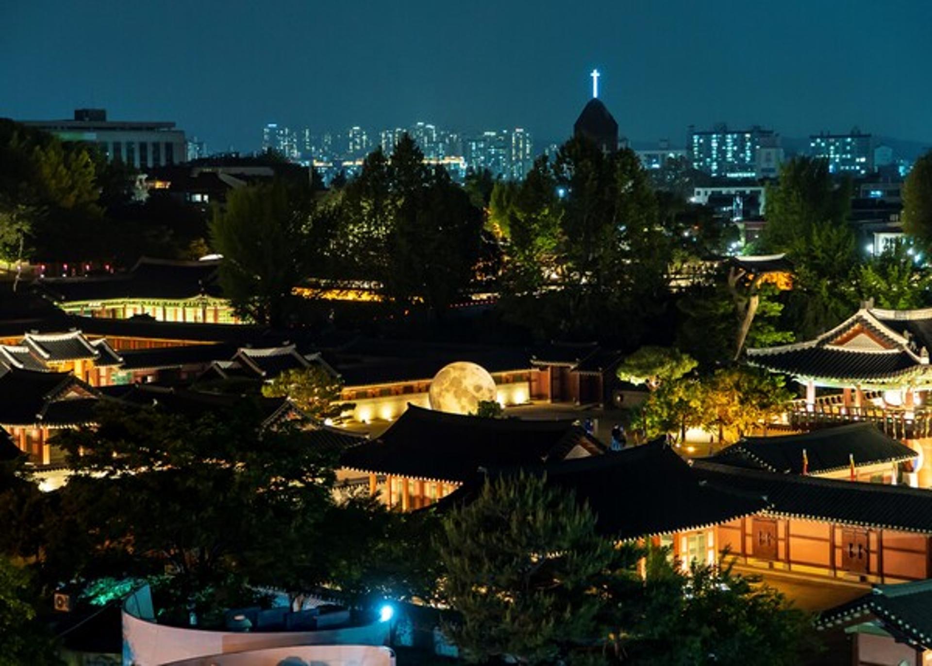 화성행궁 '달빛정담'…수원문화재단, 5월1일부터 야간개장
