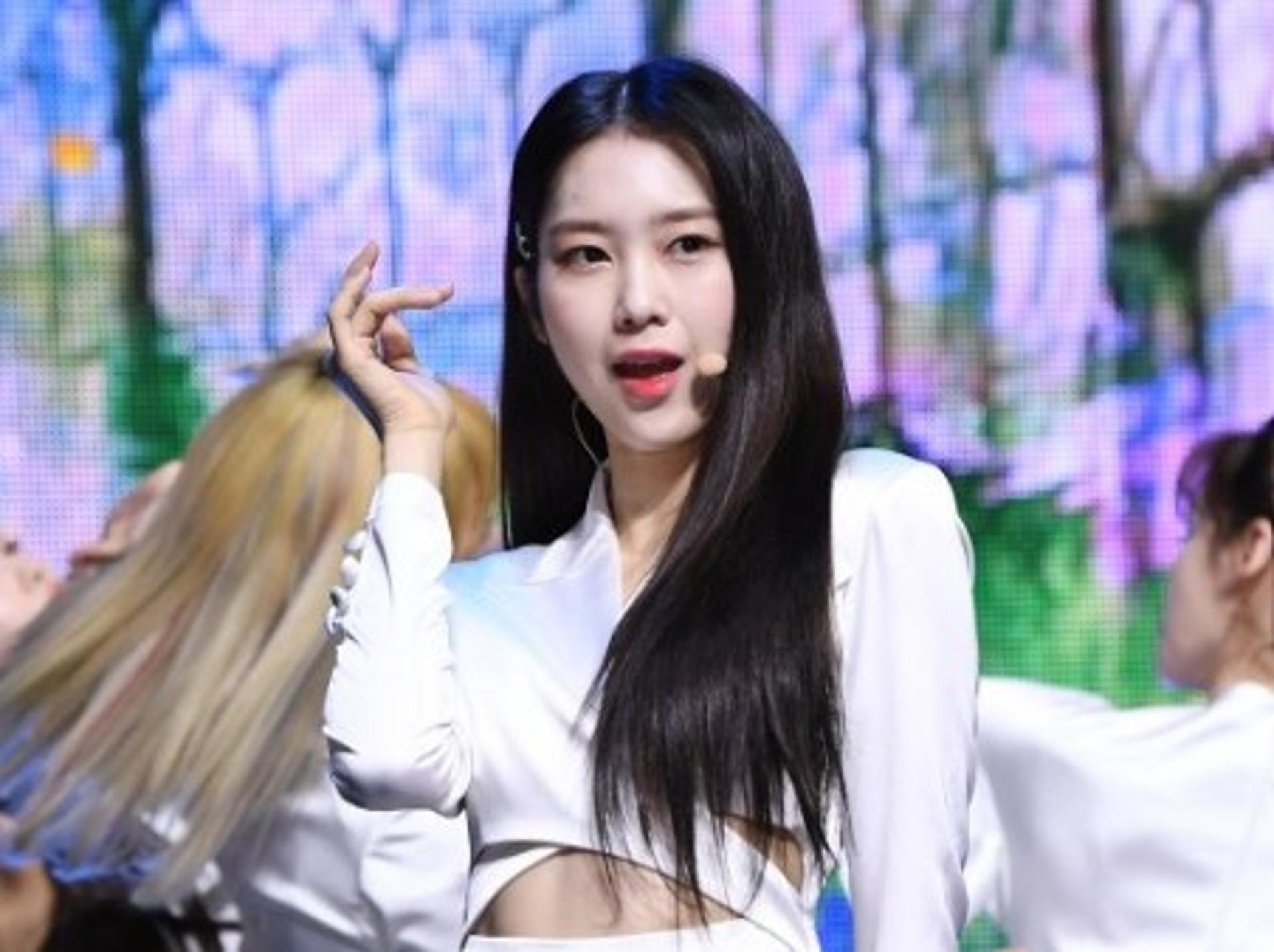 "응원 부탁" 지호 탈퇴→ '오마이걸' 6인조 된다