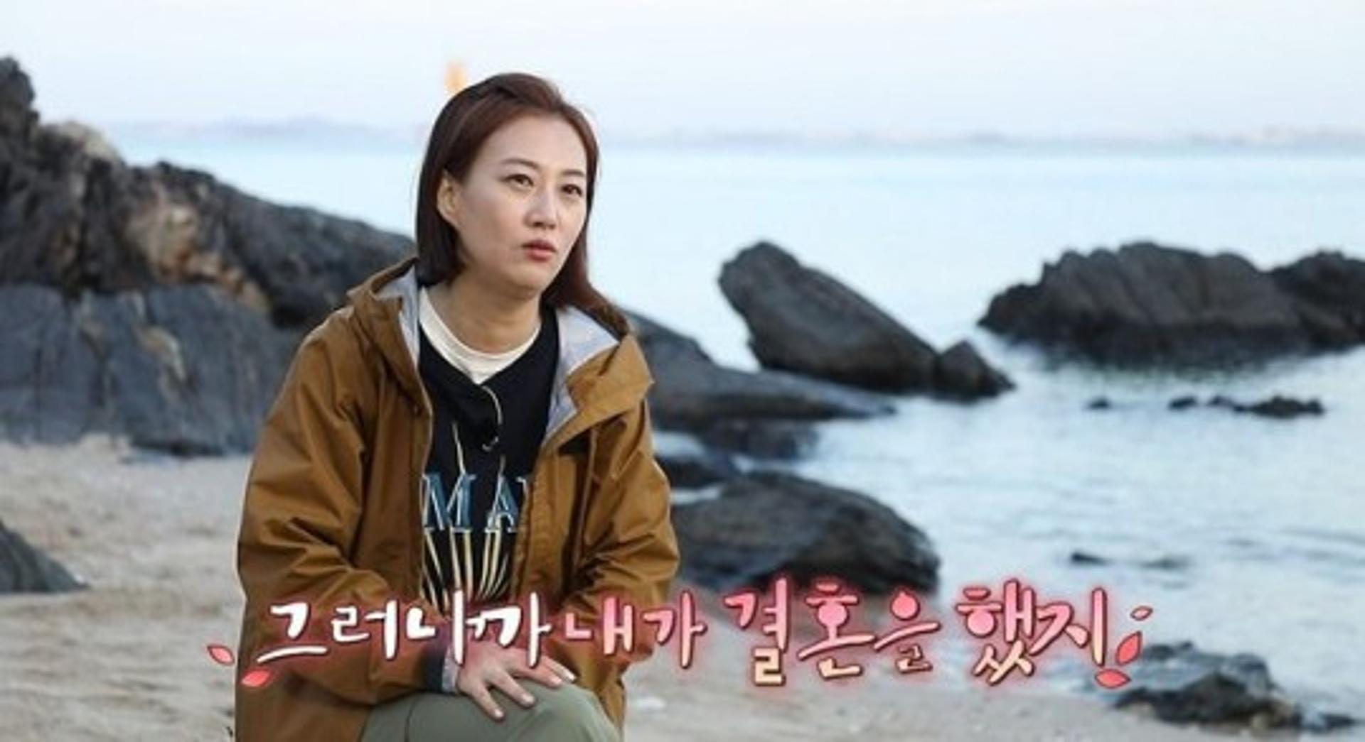 "왜 XX이야"… 장윤정, ♥도경완 모닝 백허그에 질색