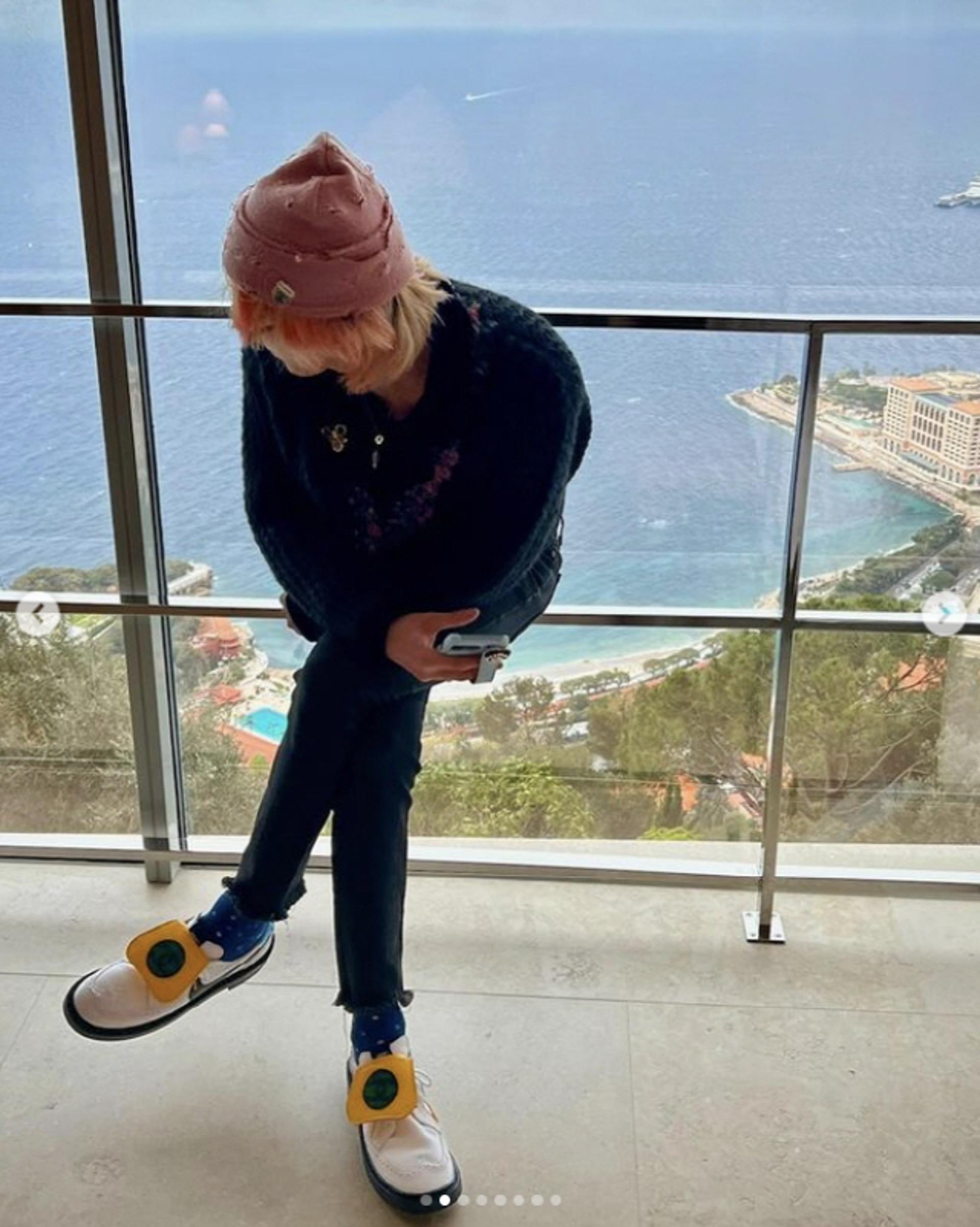 "너무 앙상해"…'결별설' 지드래곤 근황, 마음 고생 심했나?