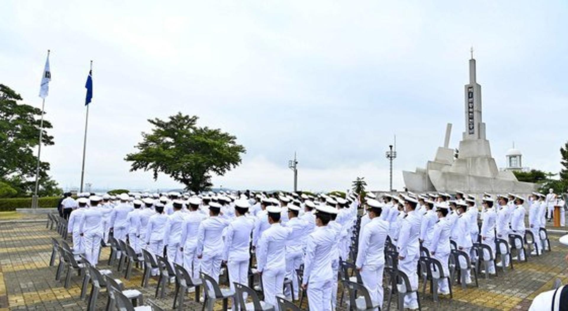 "서해수호" 2함대, 제1연평해전 전승 23주년 기념식 거행