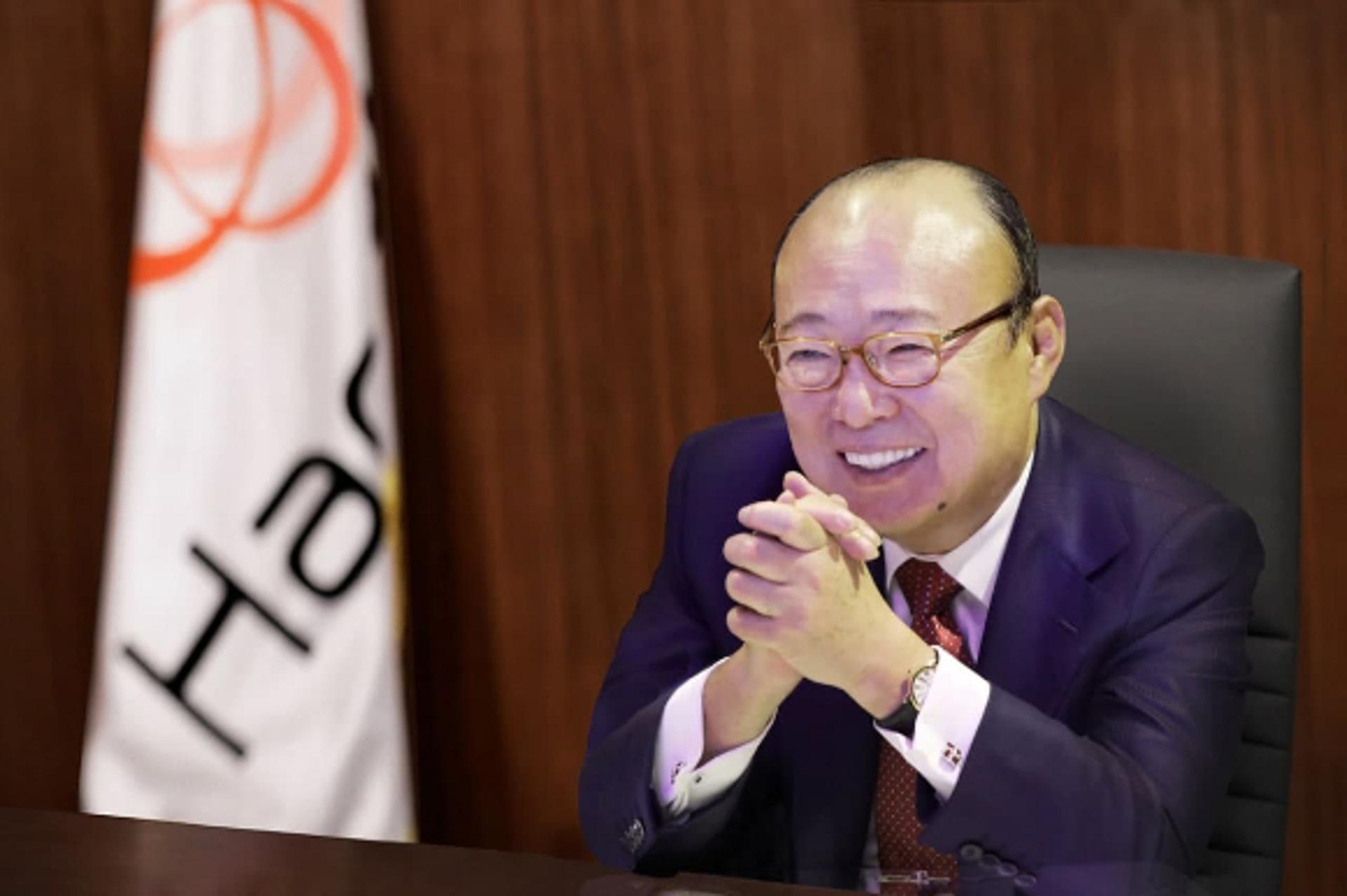 "무한 헌신 고맙다"… 김승연 한화 회장, 누리호 개발 임직원 격려