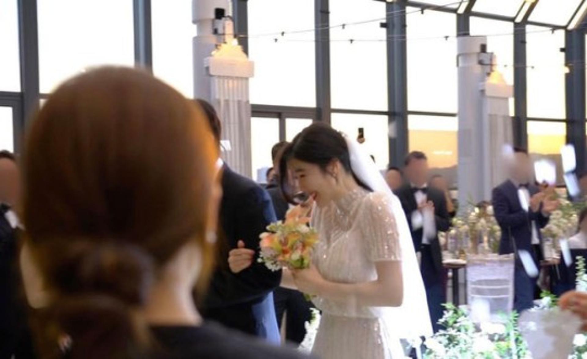 '품절녀' 된 이해리, 행복했던 결혼식 현장 보니?