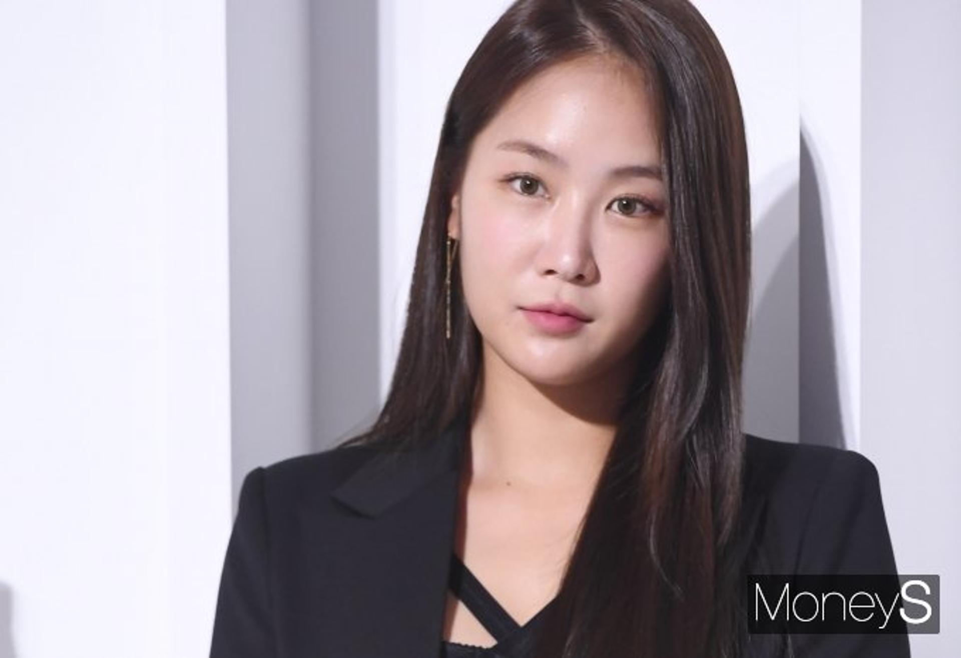 "술집서 남자 양쪽에 끼고 논다고"… 소유, 씨스타 루머 '충격'
