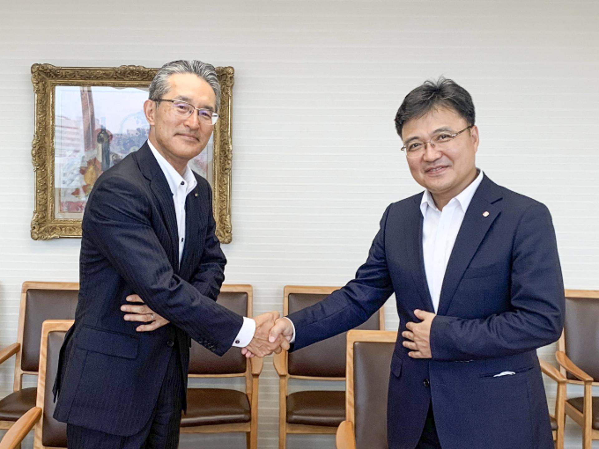 롯데케미칼, 탄소중립 실현 속도… 日 이토추상사와 수소·암모니아 사업 협력