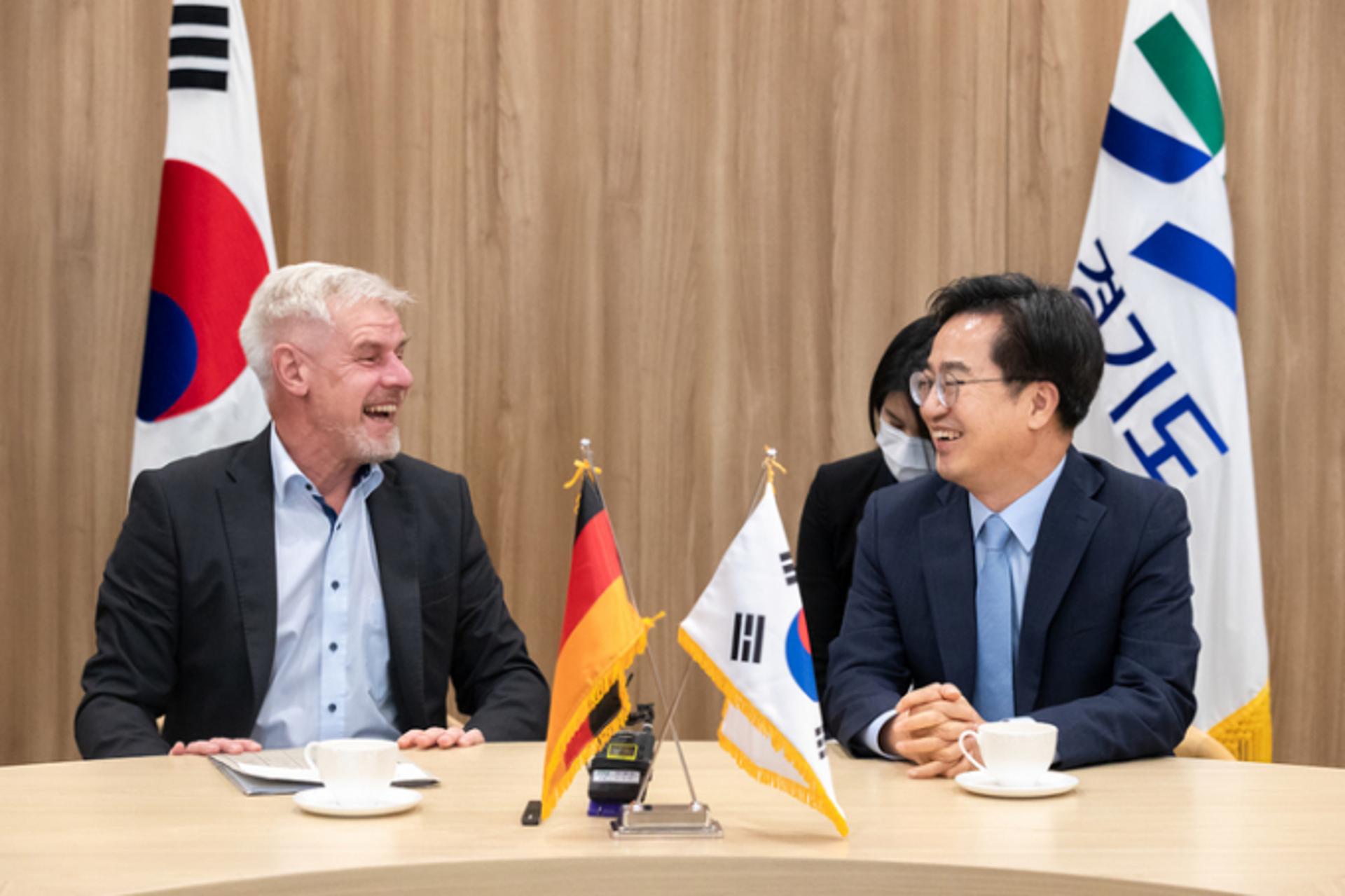 김동연 지사, 주한 독일대사와 친환경기술 등 교류협력 방안 논의