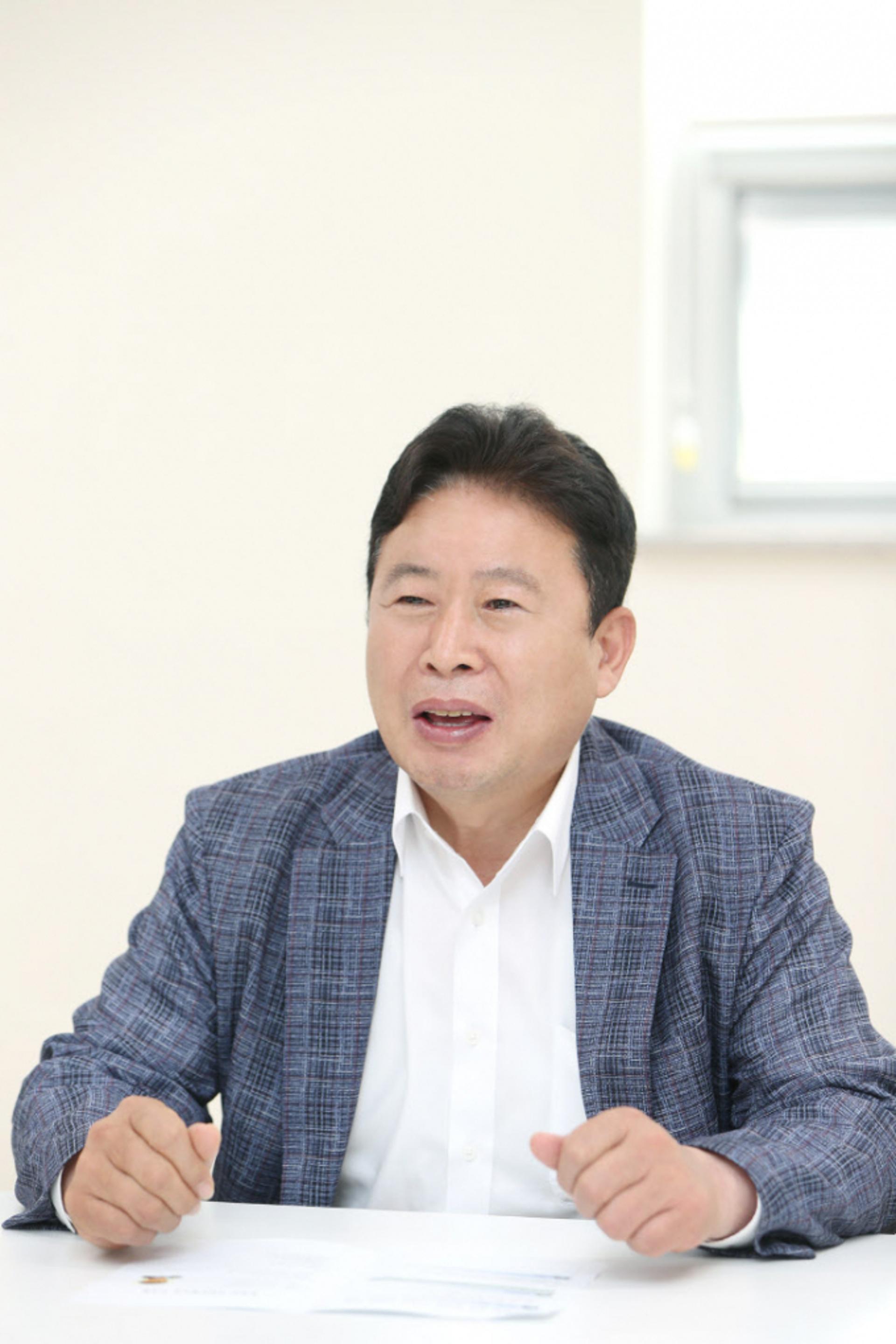 가평군, 군정 비전·방침 확정…'자연을 경제로 꽃피우는 도시'