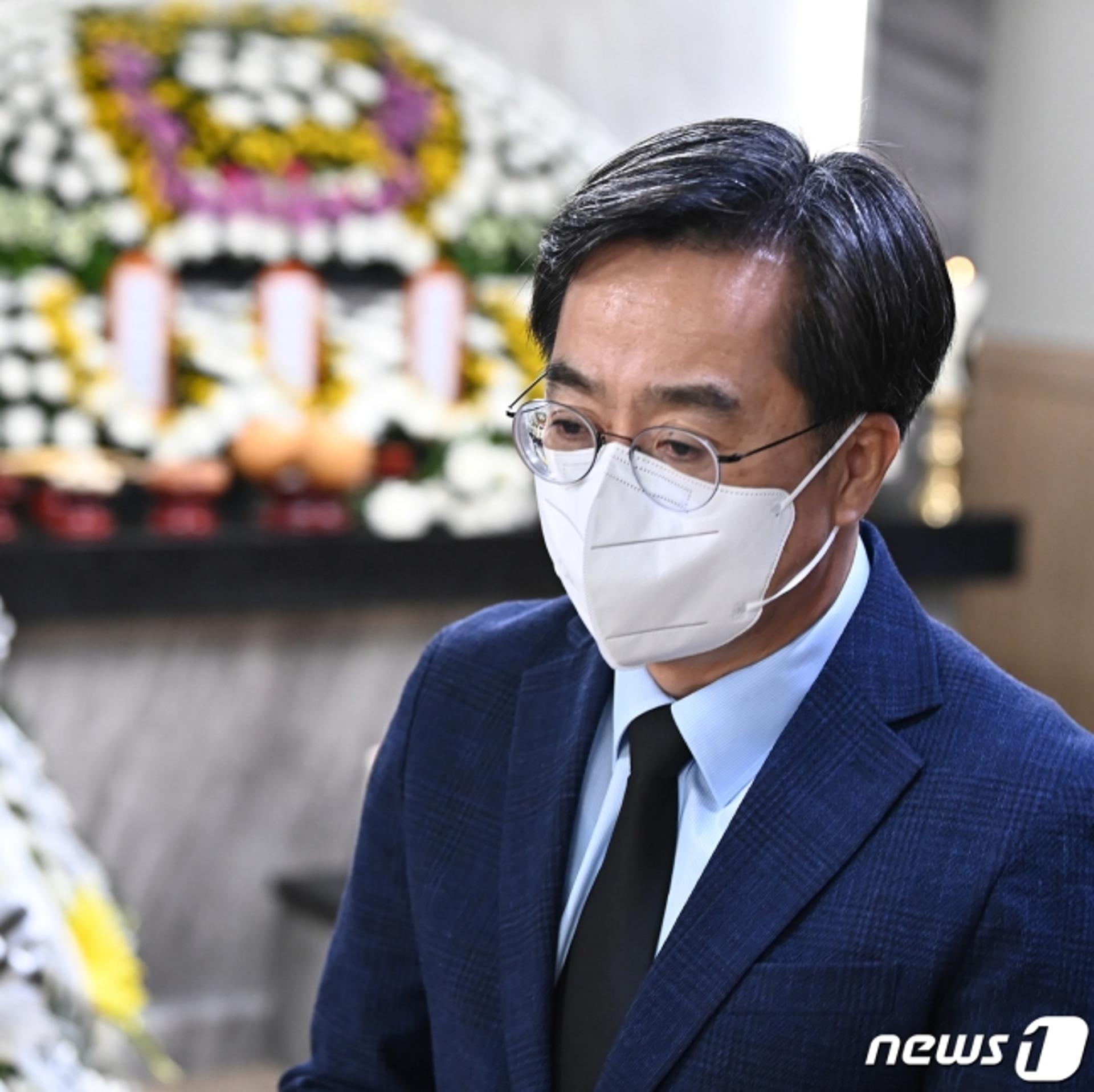 김동연 "'제2의 수원 세모녀' 없도록 하겠다"...'핫라인 번호' 공개