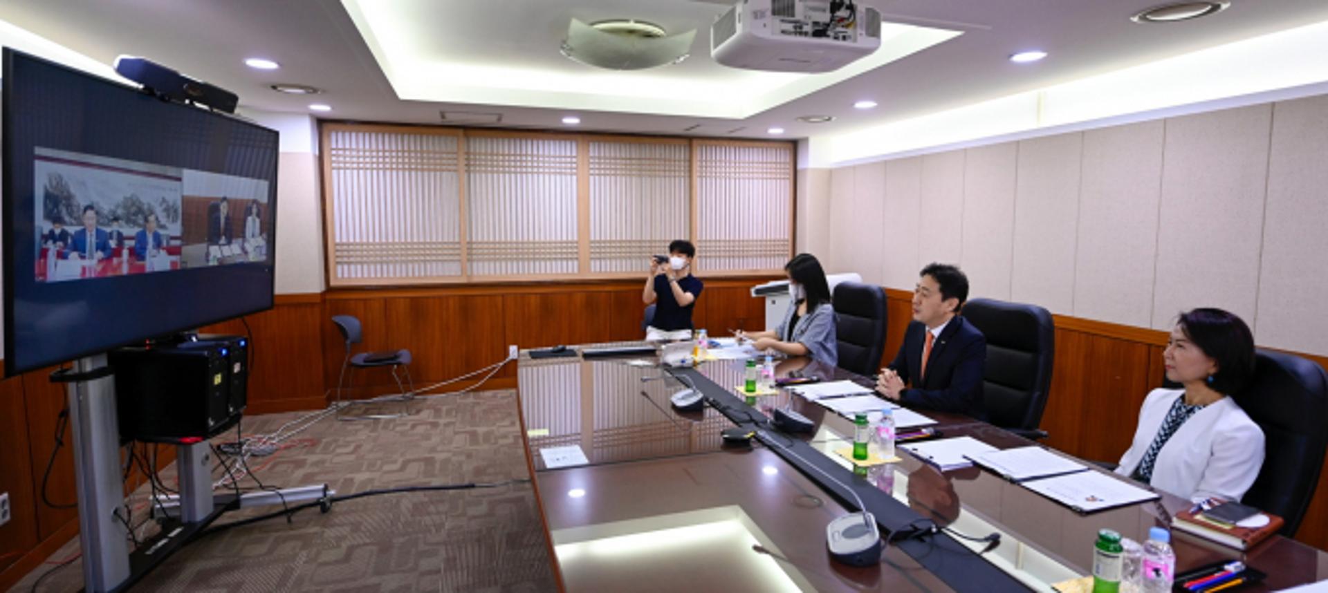 '김포-베이징' 하늘길 언제 열릴까… 한국공항공사, 中과 재개 방안 논의