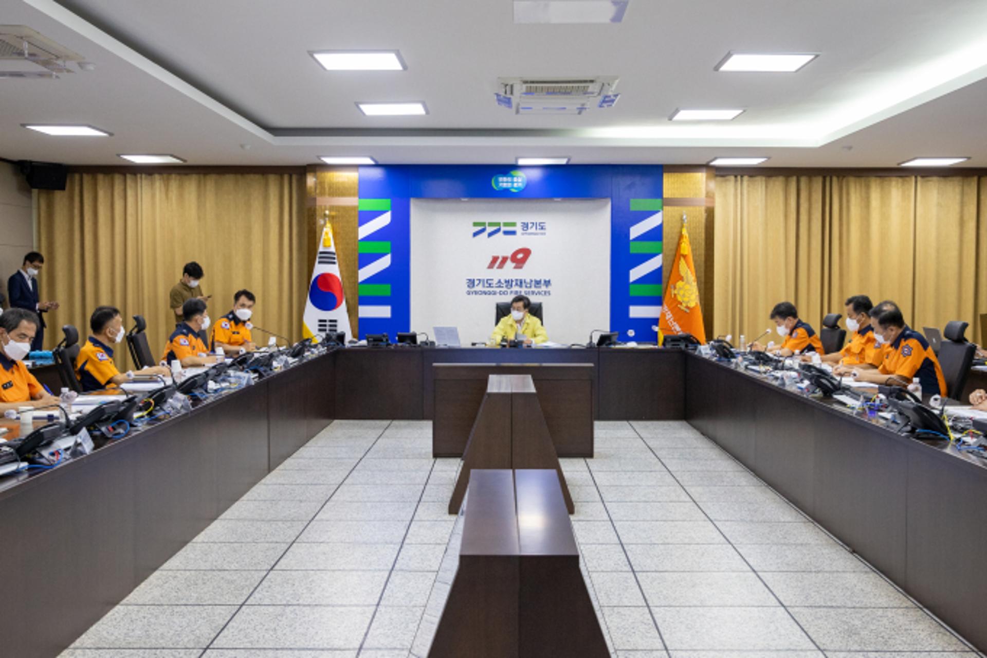 '힌남노' 북상에 김동연 현장점검 "경각심 갖고 대비해달라"