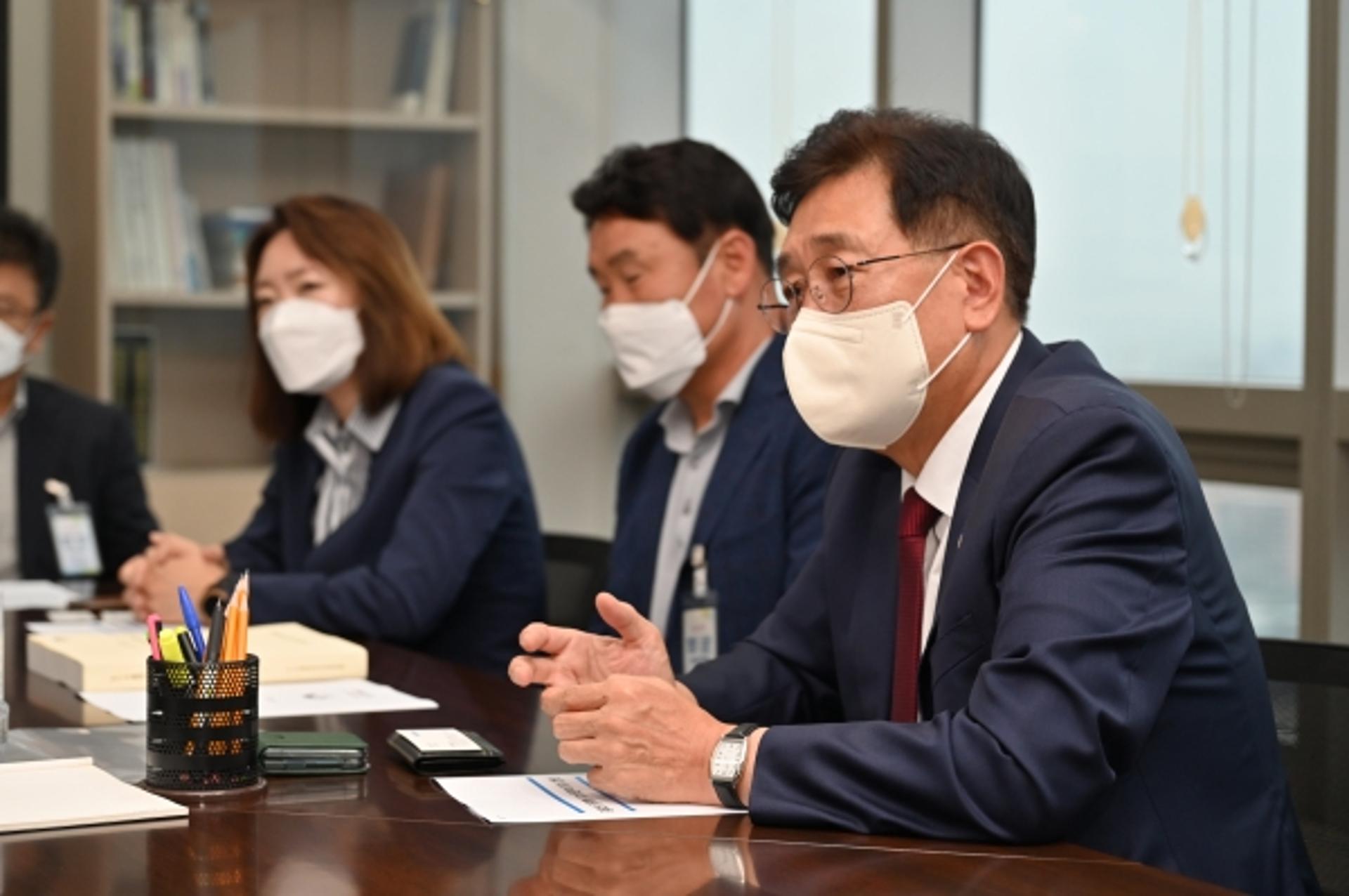 양평군, 용문역 KTX 정차 추진…한국철도공사 방문·협의