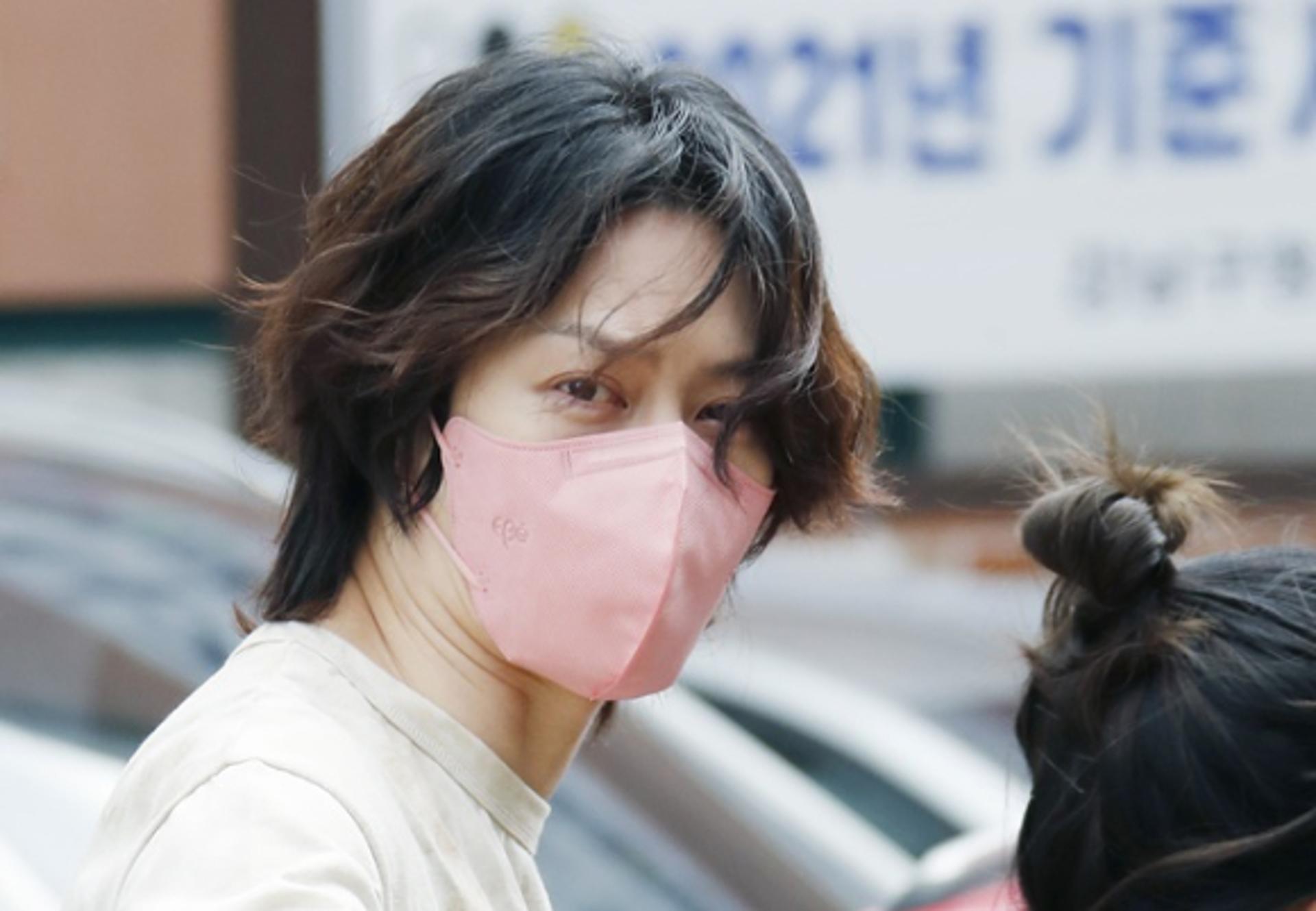 김희철, '강남 50억' 넘는 집 공개… 천장·벽·화장실도 '올 화이트'