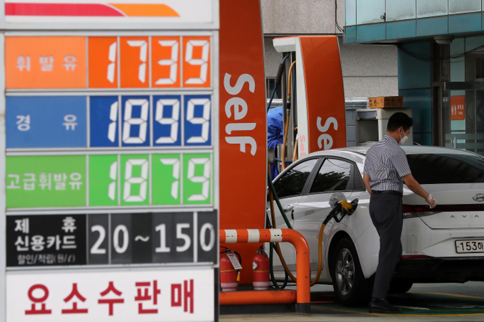 국제유가 하락에 휘발윳값 하락… 경유 5.6원 나 홀로 상승