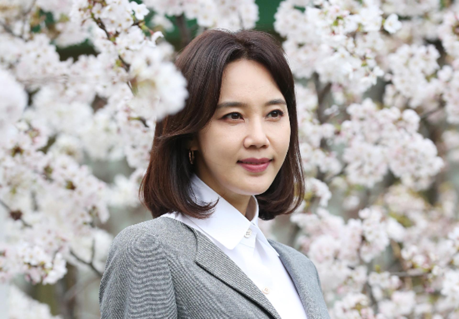 오현경 무슨 일 있나… "무너지지 않기 위한 용기"