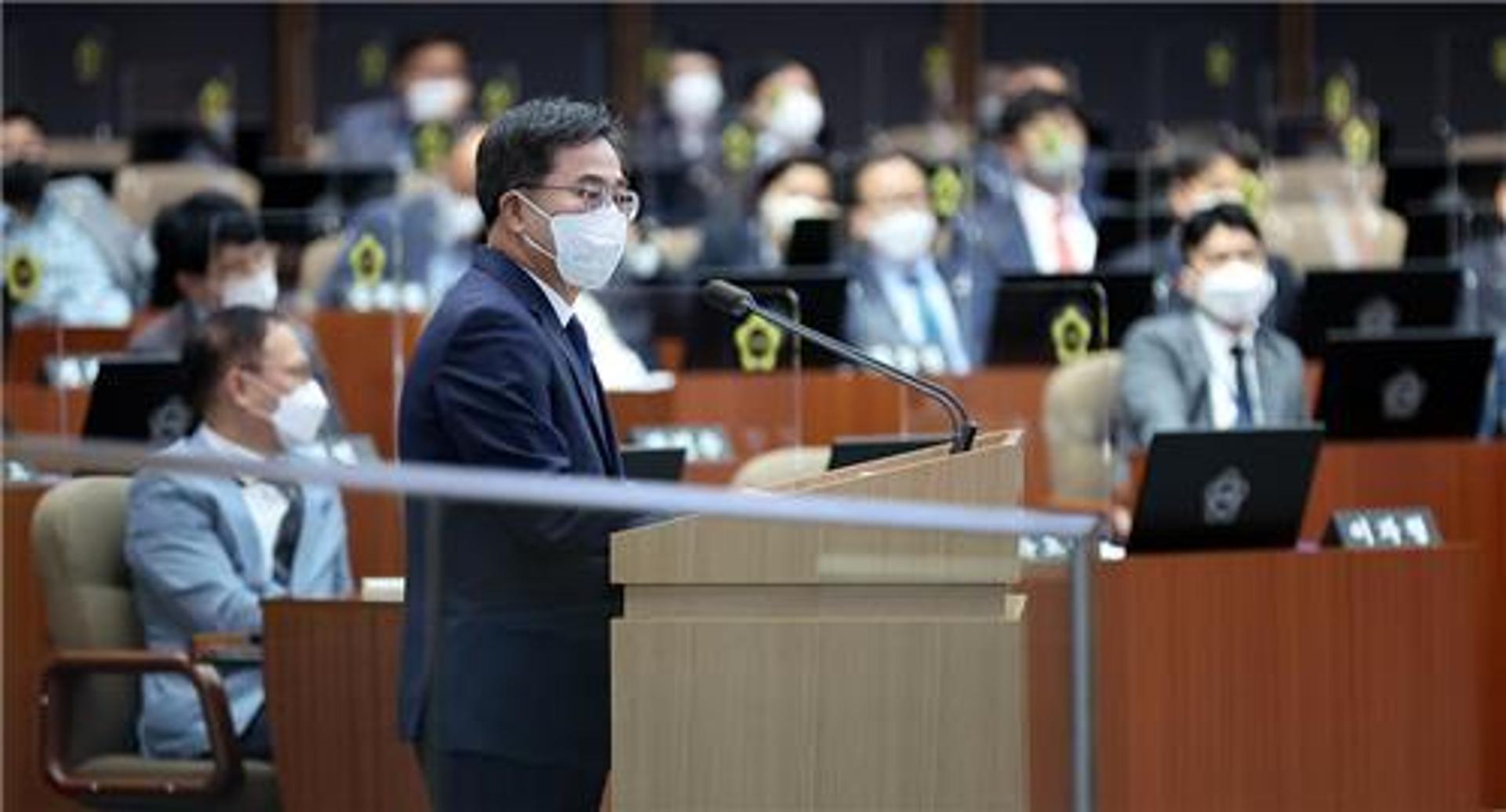 '1기 신도시 재정비' 권한 놓고 김동연 지사-야당 도의원 공방