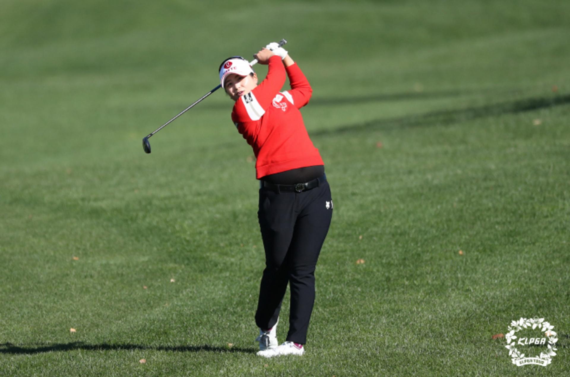최혜진, LPGA 아칸소 챔피언십 2R 4위… 선두와 4타 차