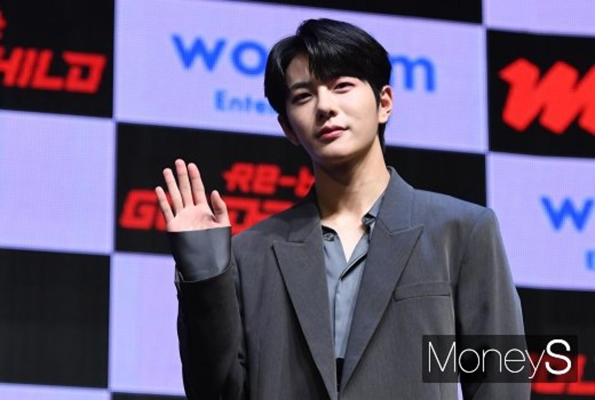 "골프채에 얼굴 퍽"… '골든차일드' 최보민, 안면 골절 당해