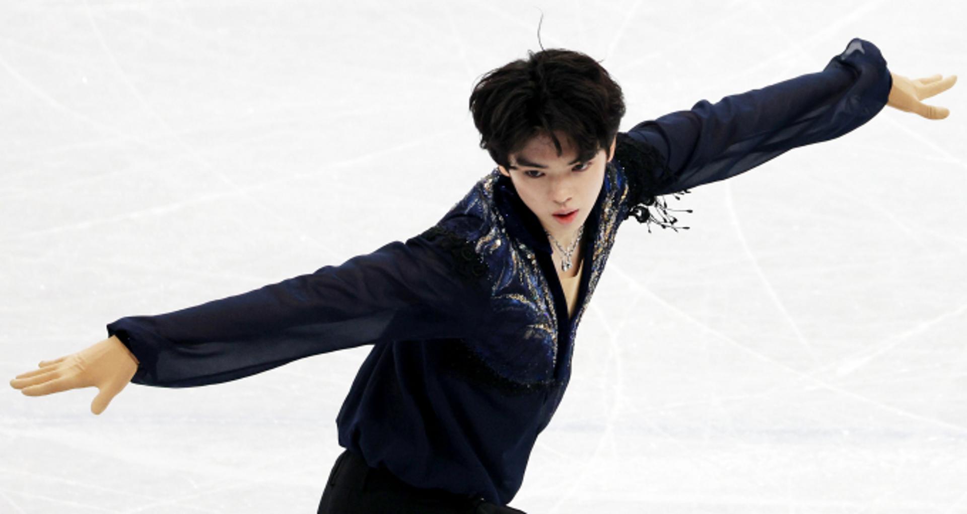 피겨 간판 차준환, 시즌 첫 국제대회 쇼트 2위… 1위와 6.42점 차