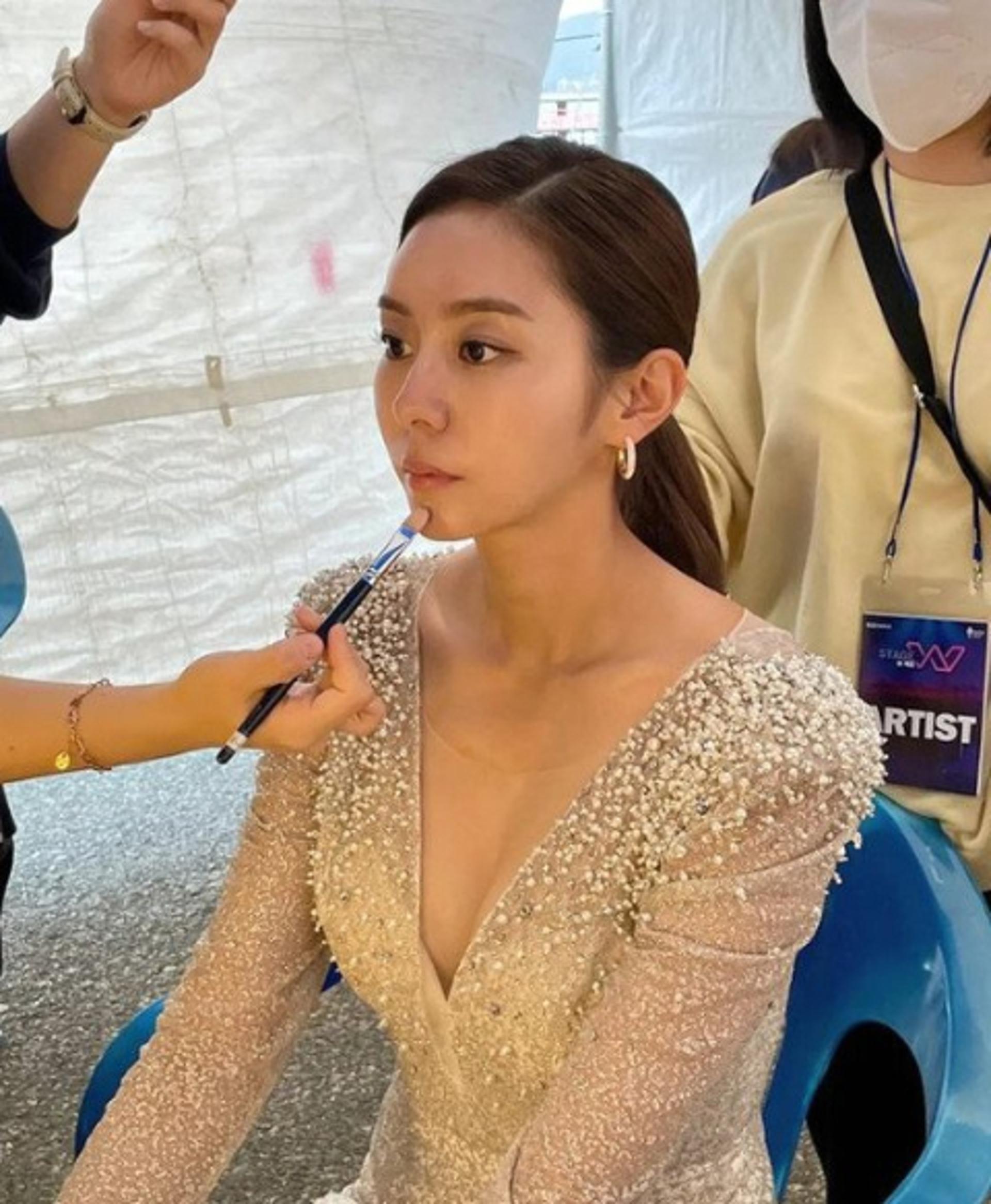 유이, 작정한 글래머 노출 드레스… 너무 섹시한 배우