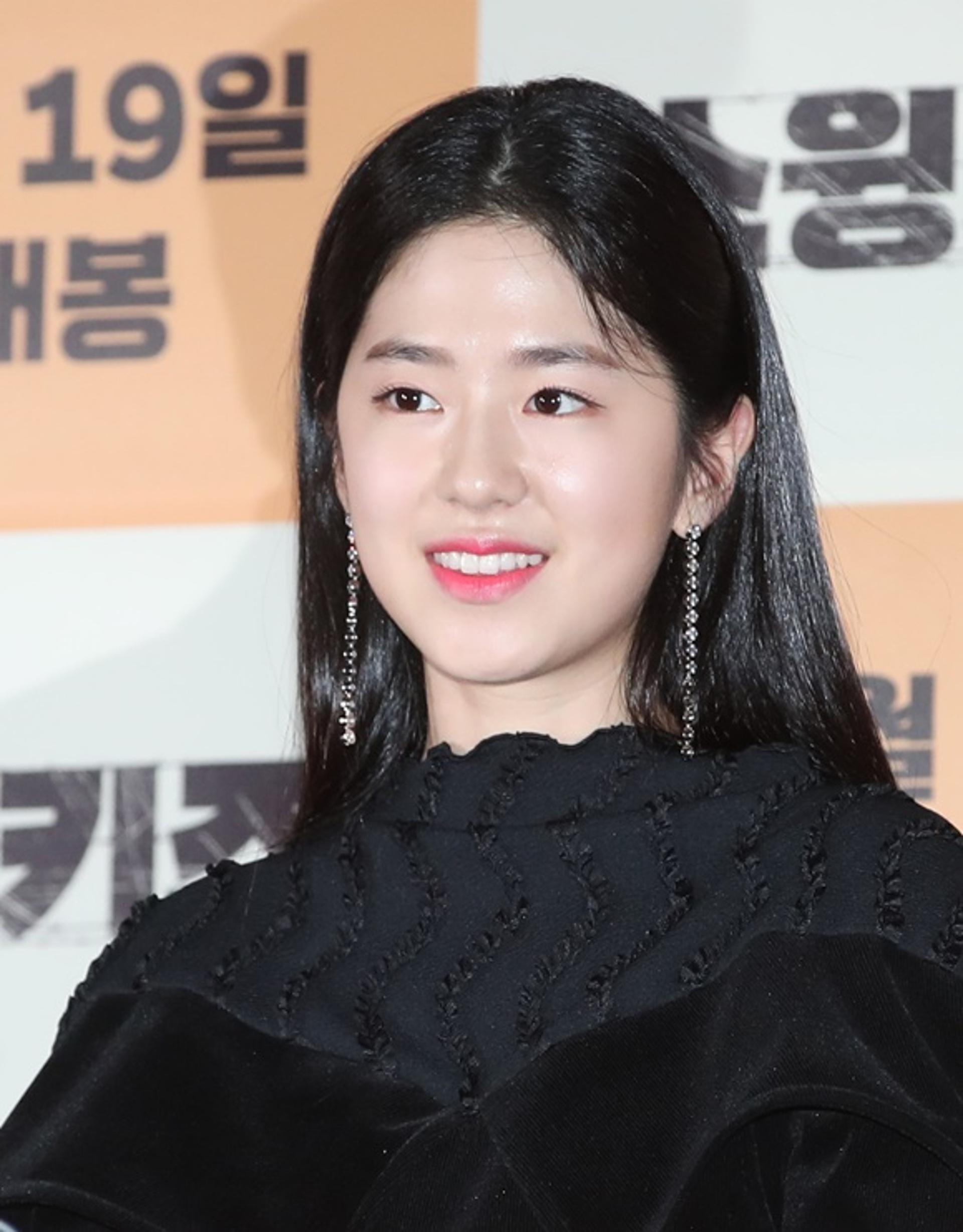 박혜수, 2년 만에 스크린 복귀… '학폭 의혹' 정면 돌파