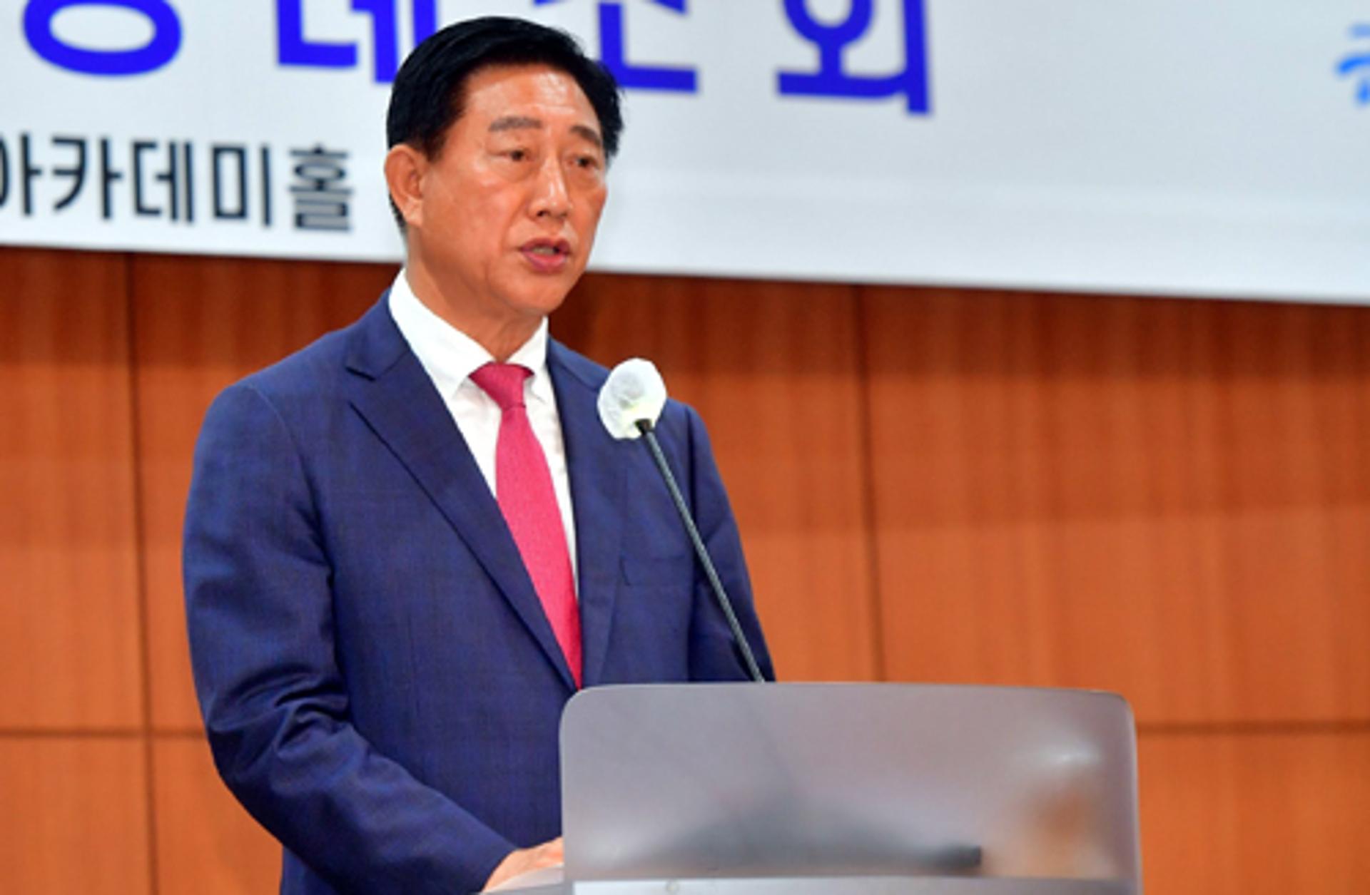 김한종 장성군수 "화합과 변화로 새로운 미래 열것"