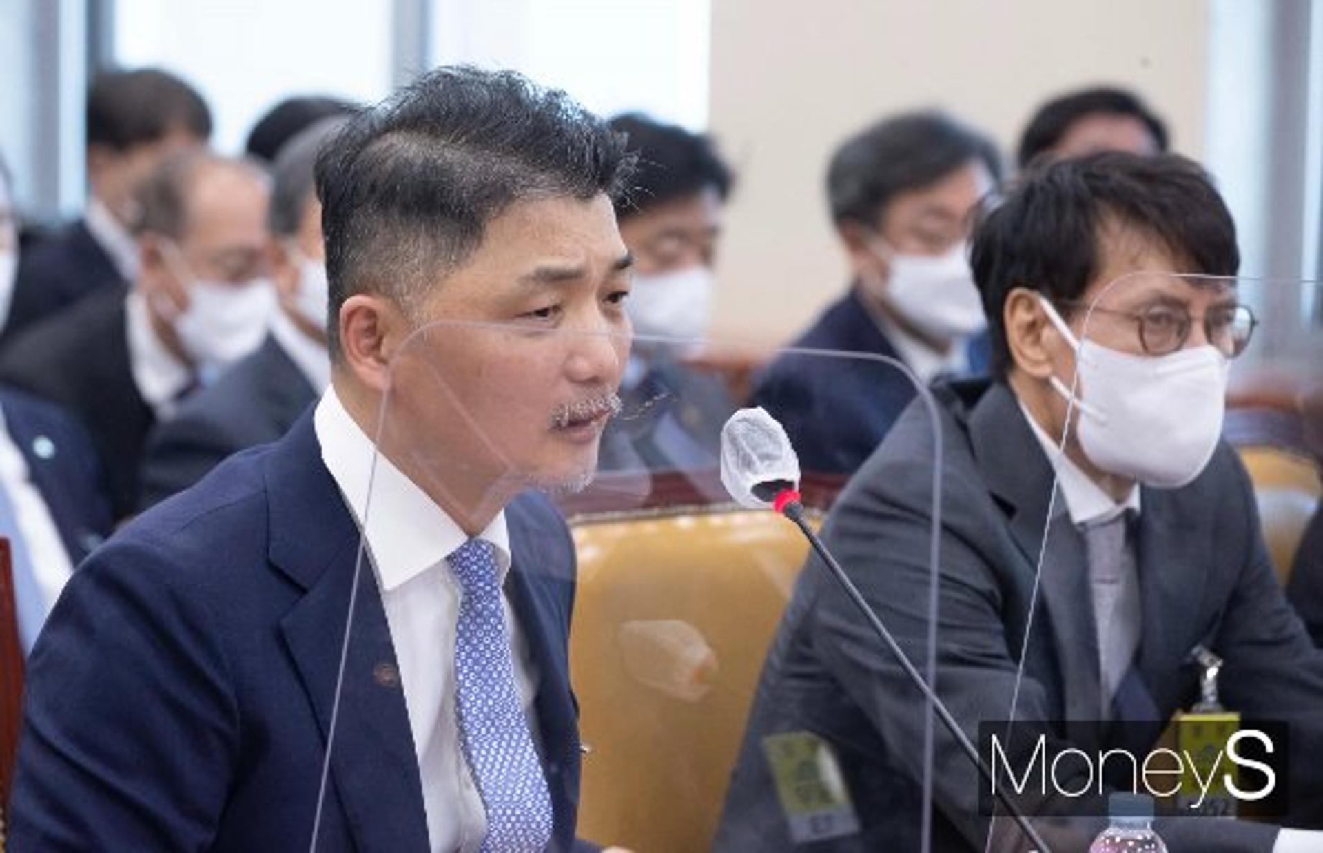 연신 고개 숙인 카카오·네이버·SK C&C 수장… "재발 방지에 총력"