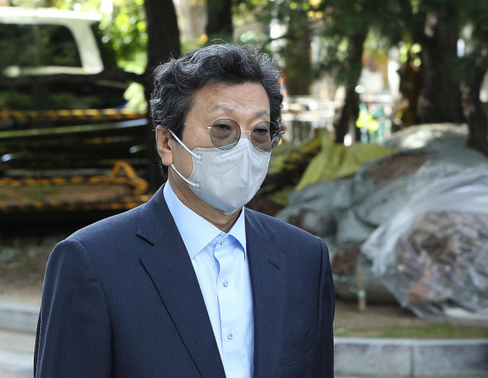 강영권 에디슨모터스 회장 구속… 주가조작 해 1621억 부당이득 챙긴 혐의