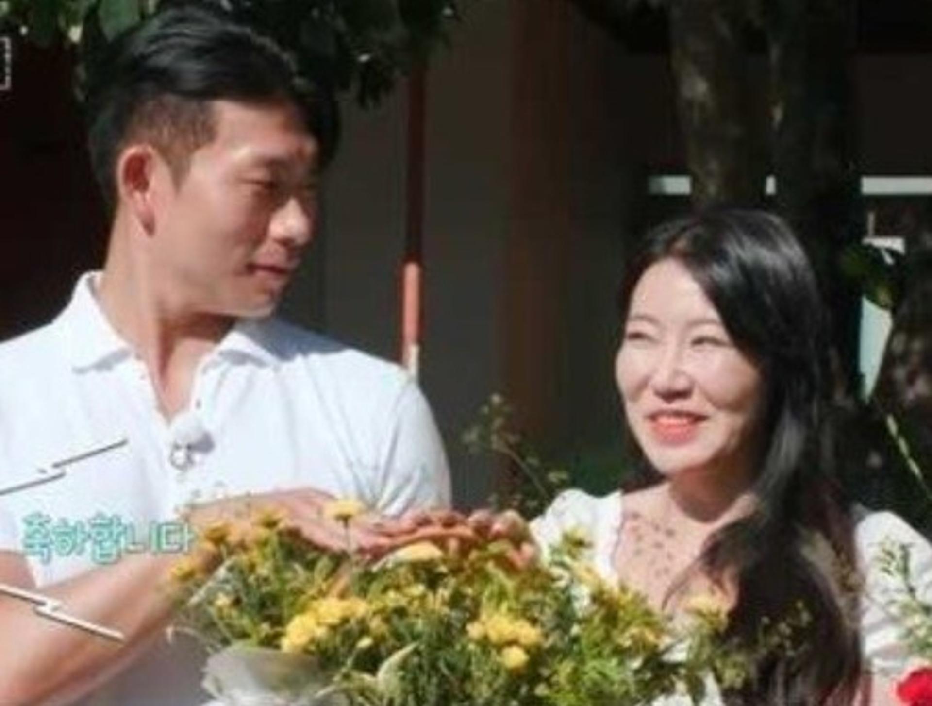 "과속은 안 할게"… '나솔사계' 조섹츤♥국화 커플됐다