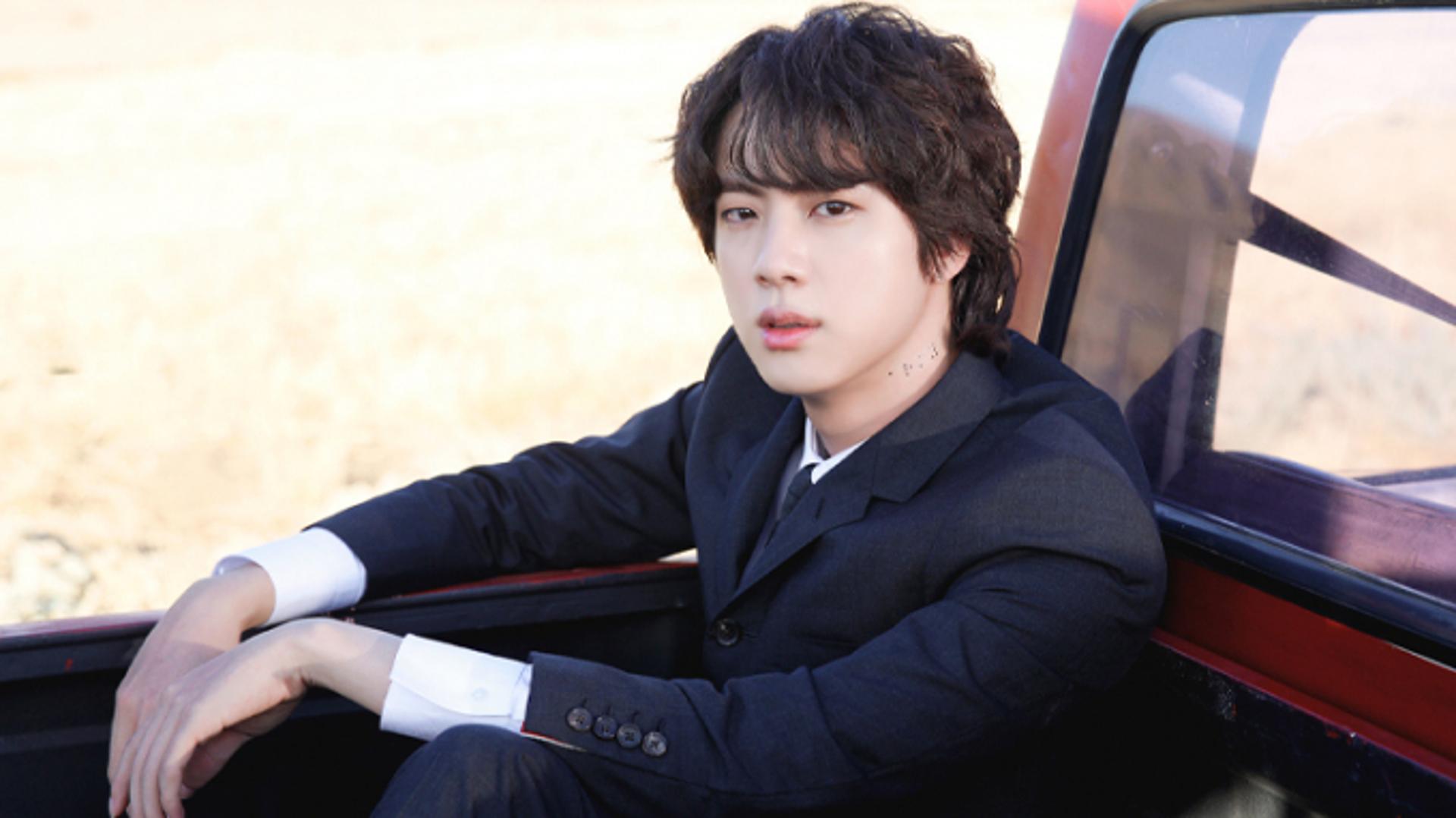 BTS 진, 13일 현역 입대… "배웅, 격려 마음으로만"
