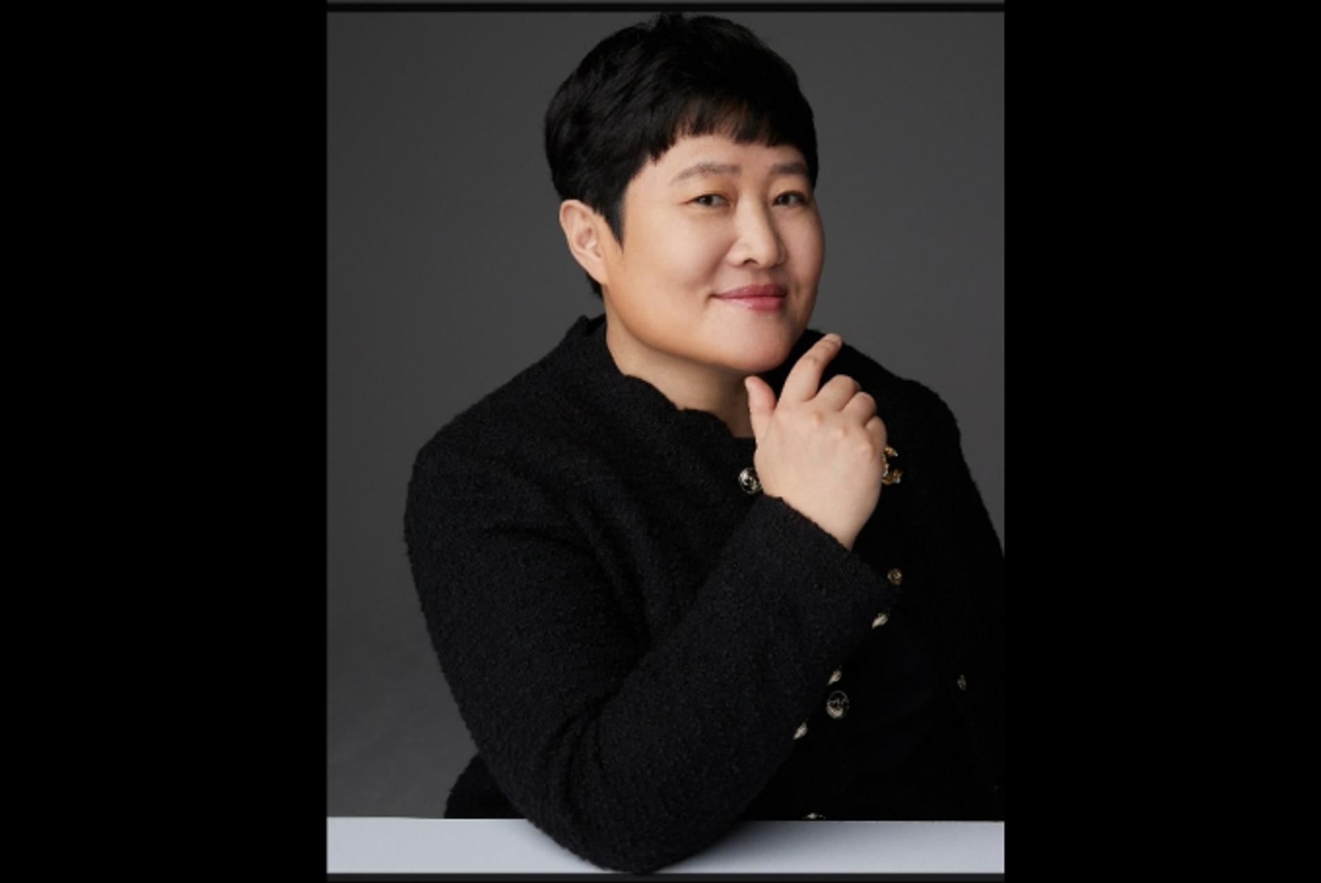 "권진영 대표, 편마비로 치료"… 후크 측, 의료법 위반 '사실무근'