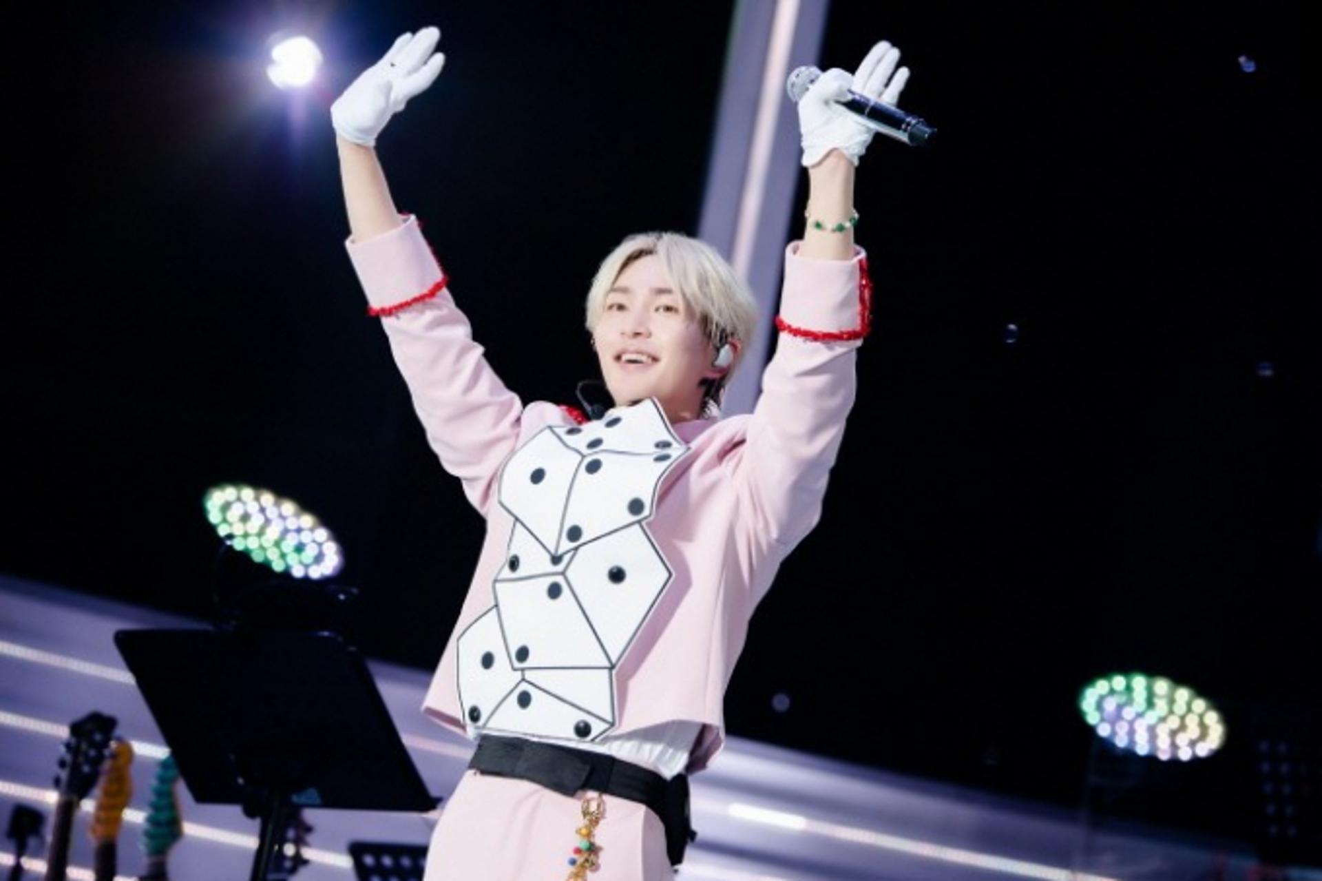 샤이니 온유, 코로나 확진… "자가격리中, 모든 스케줄 중단"