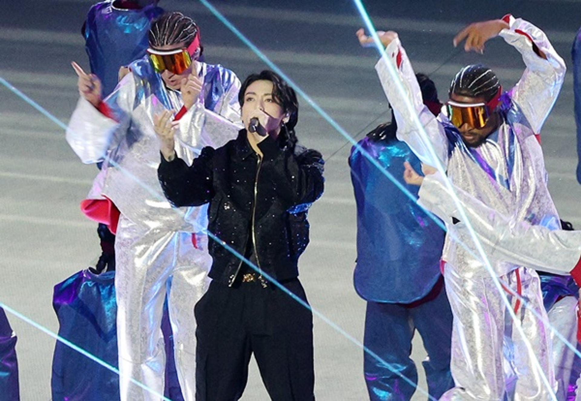 "방탄소년단 정국, 믿을 수 없이 대단"… FIFA 회장도 극찬