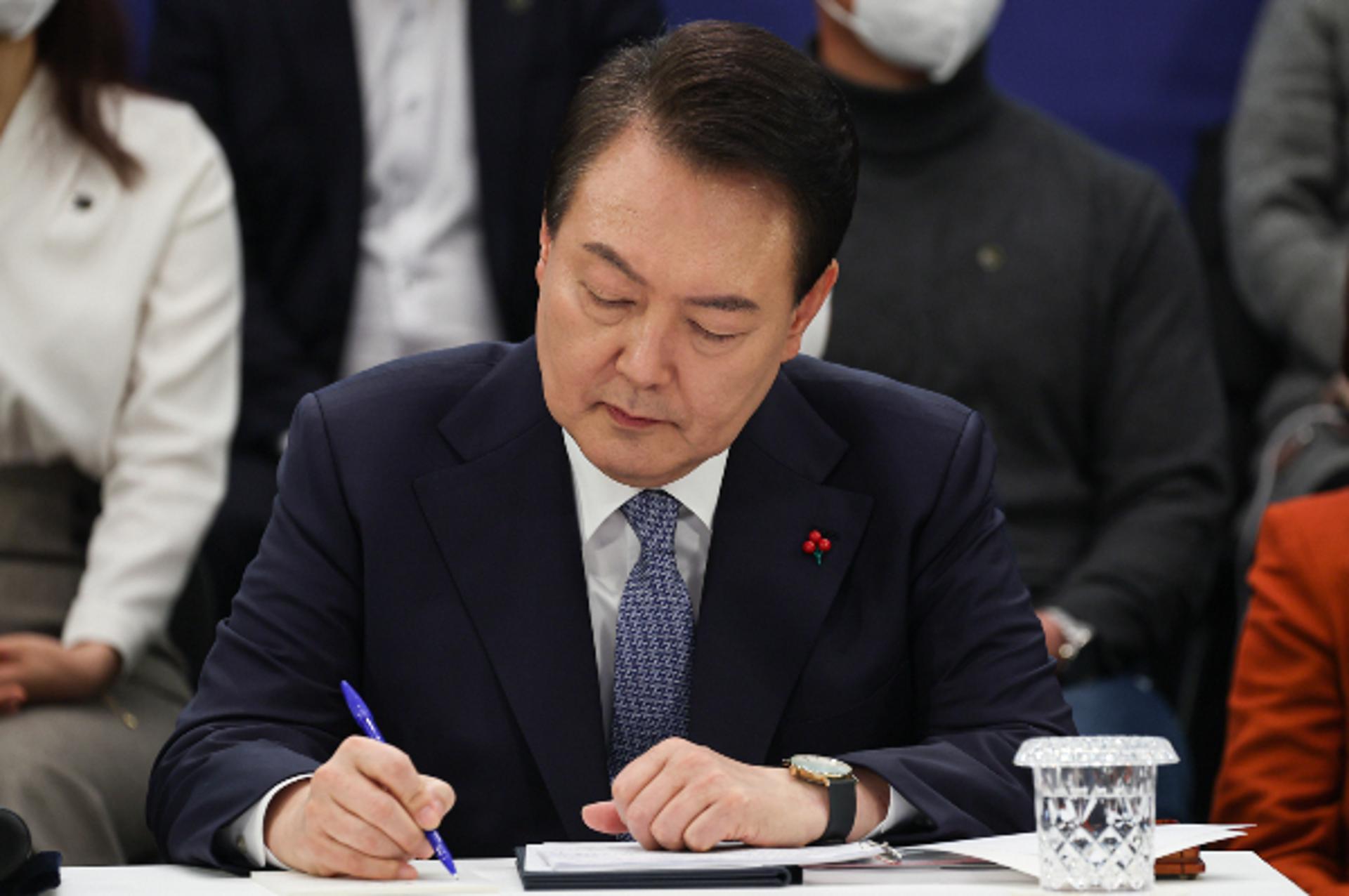 尹 대통령, 한파·대설에 "지원방안 다각도로 마련해달라"