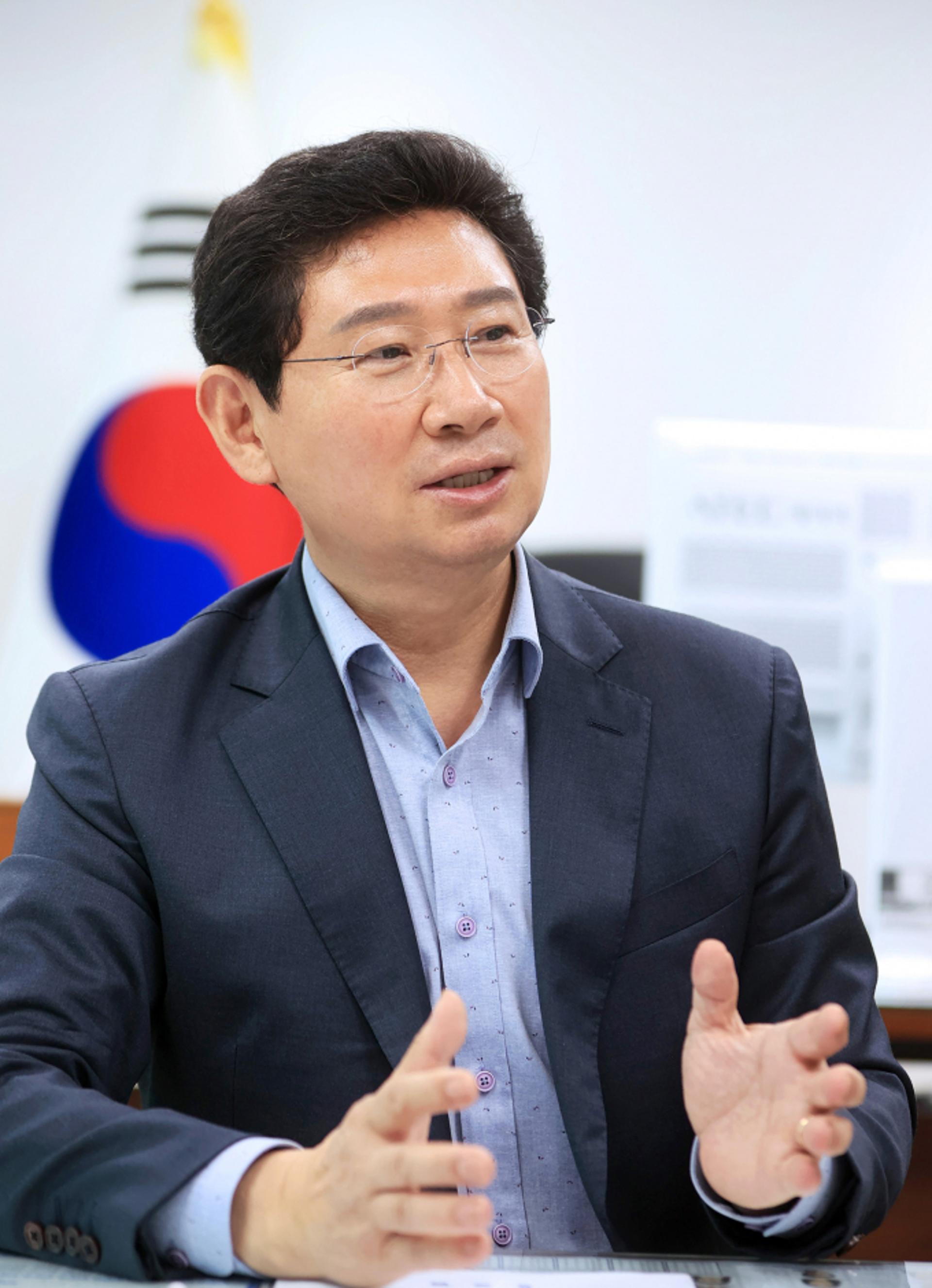 용인시, 공공시설 개방조례 재의 요구…"정치성격 행사 사용 우려"