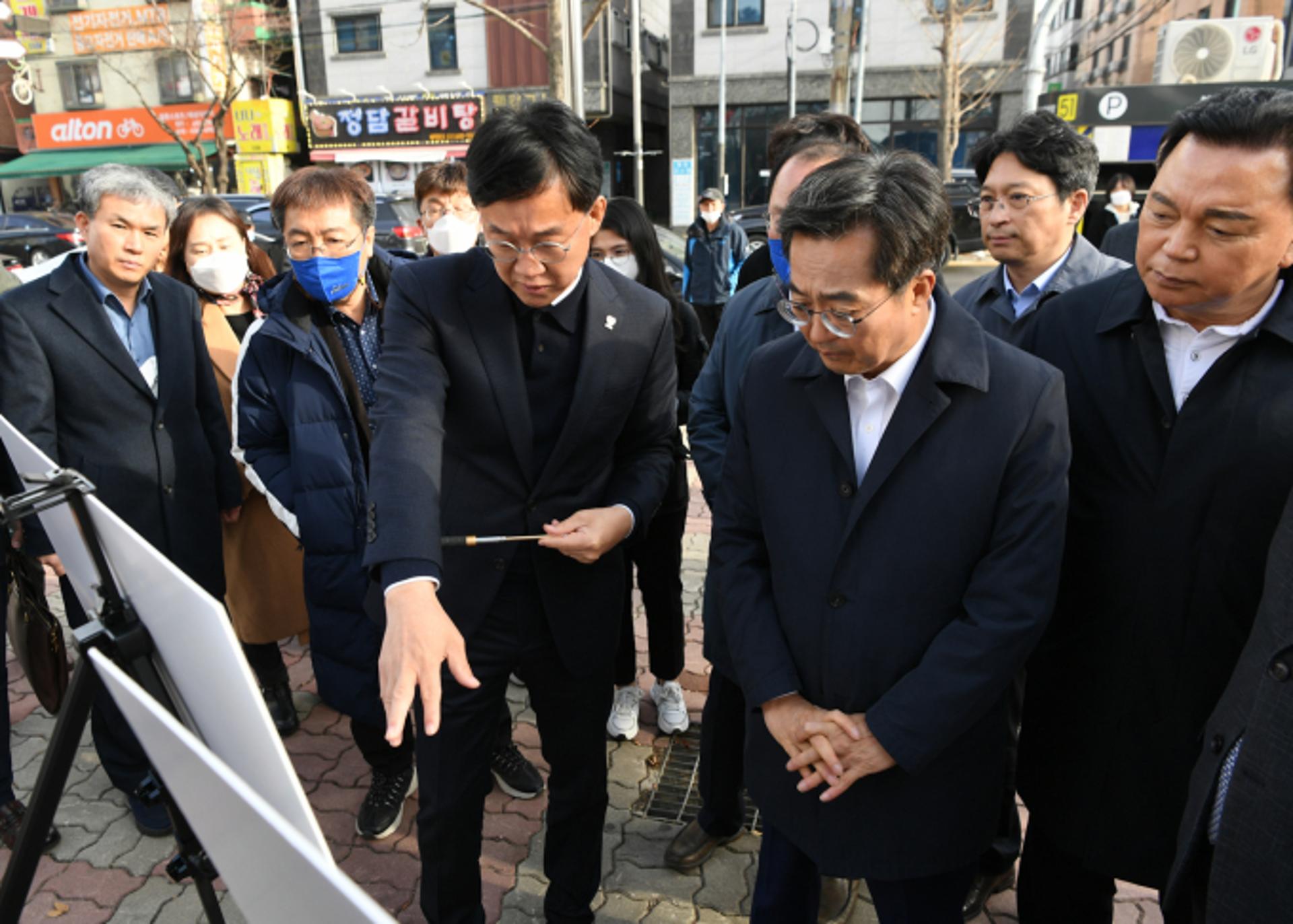 김동연-이민근, '민생현장 맞손토크'…주민과의 약속 지키기 나서