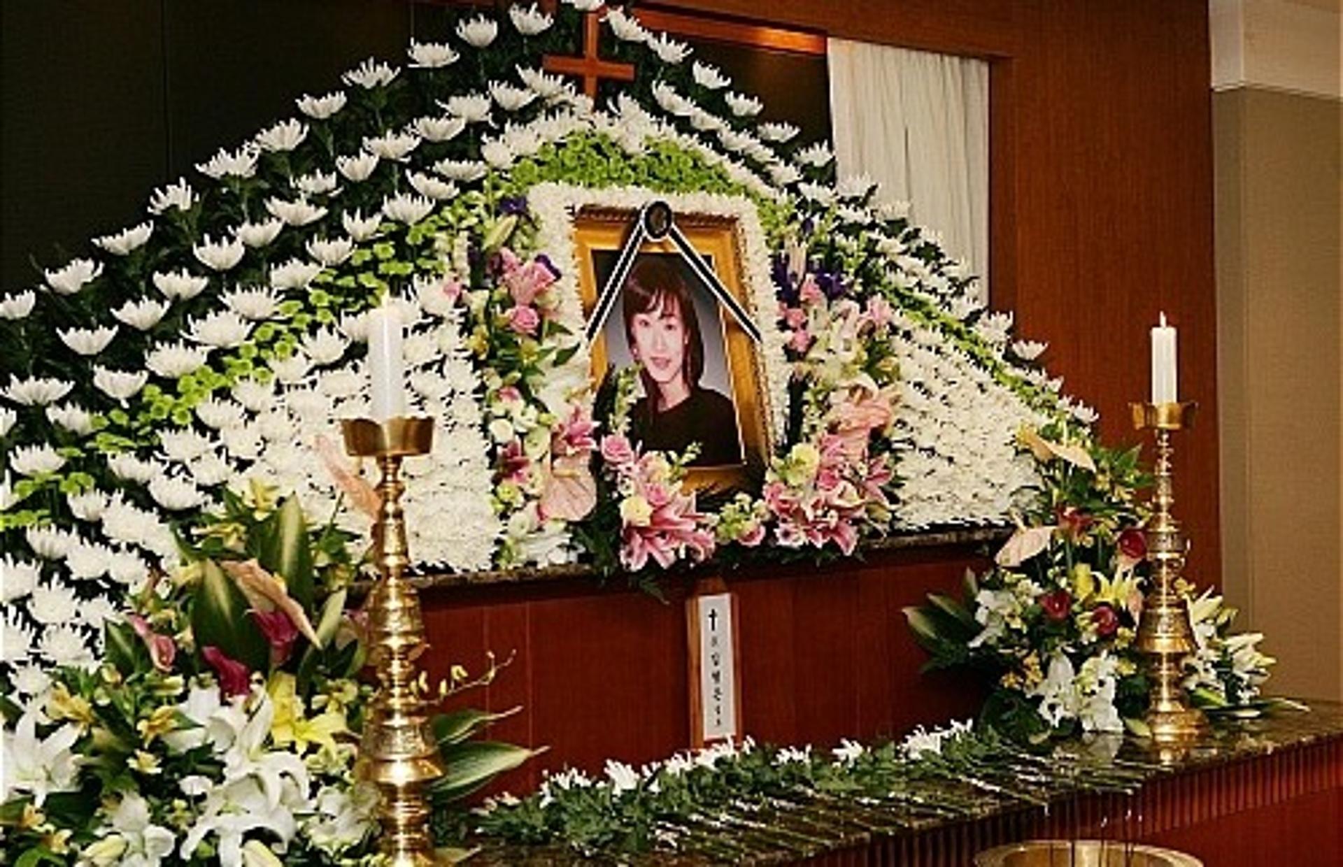 故 김형은 16주기… "스물일곱 꽃다운 나이에"