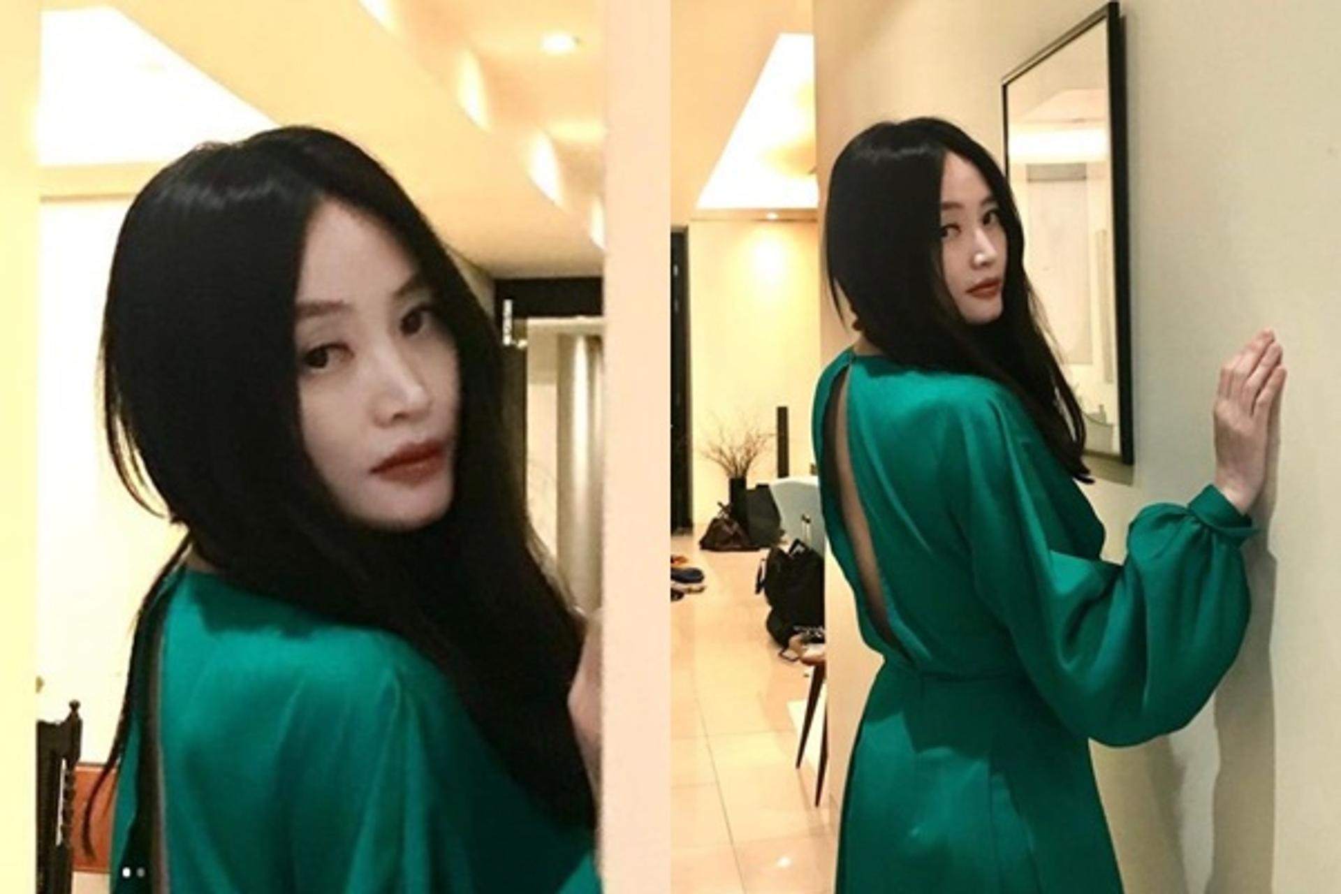 '54세' 김혜수, 우아한 관능美… 드레스 자태 실화?