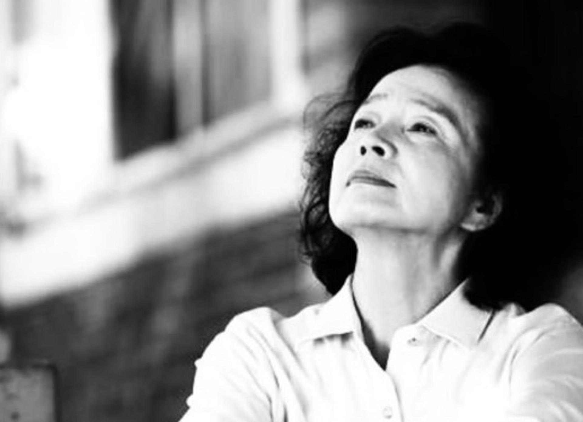 "고인의 명복을 빕니다"… 윤정희 별세, 김혜수·한지일 추모