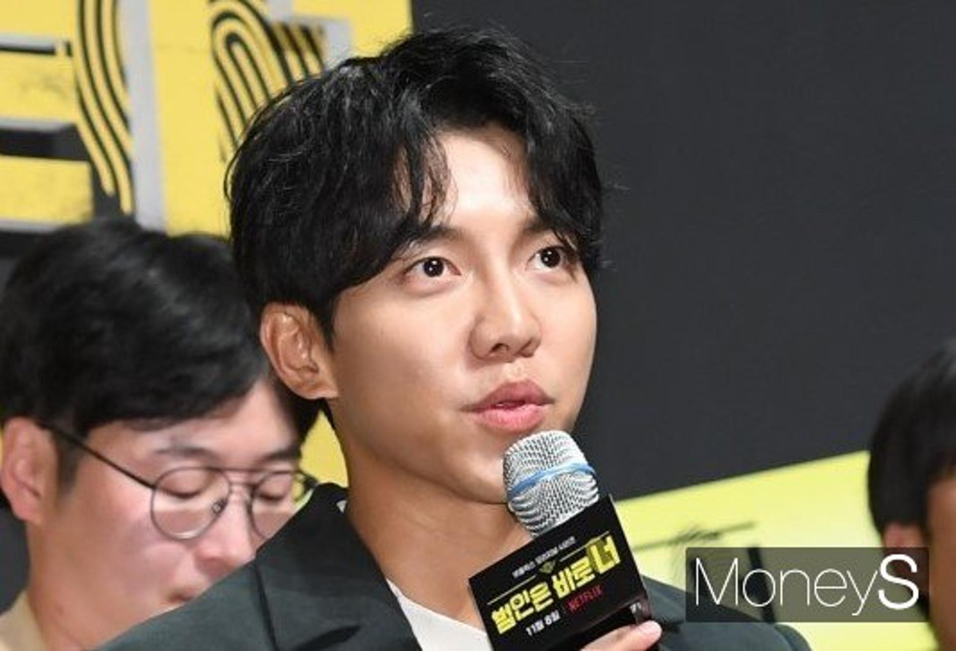 '이다인♥' 이승기, 견미리와 ○○ 커플템… 교회 오빠인데?