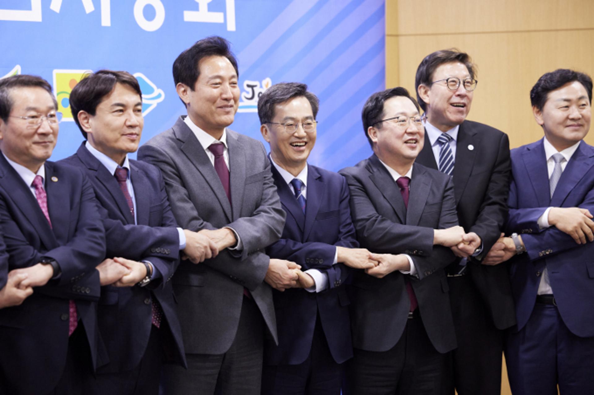 김동연, 대통령에 "투자 유치에 수도권 규제가 문제" 경기북도 설치 건의