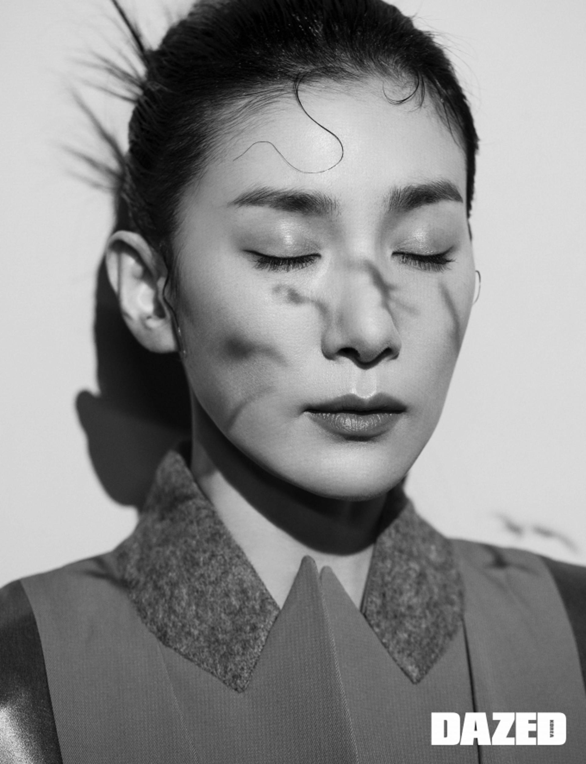 [★화보] '데뷔 30주년' 김서형, 아득한 맵시