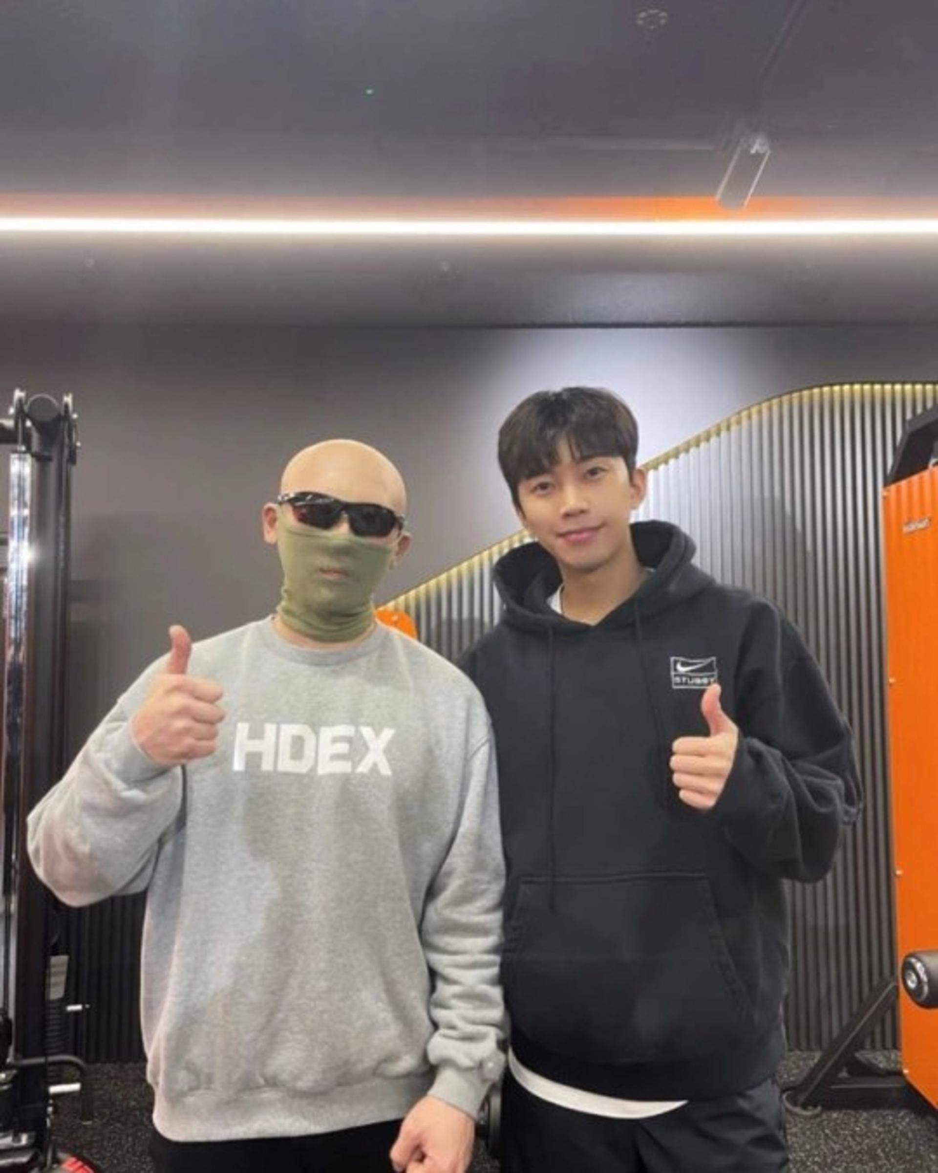 임영웅 근육맨으로 변신?… 김계란 만나 폼 美쳤다