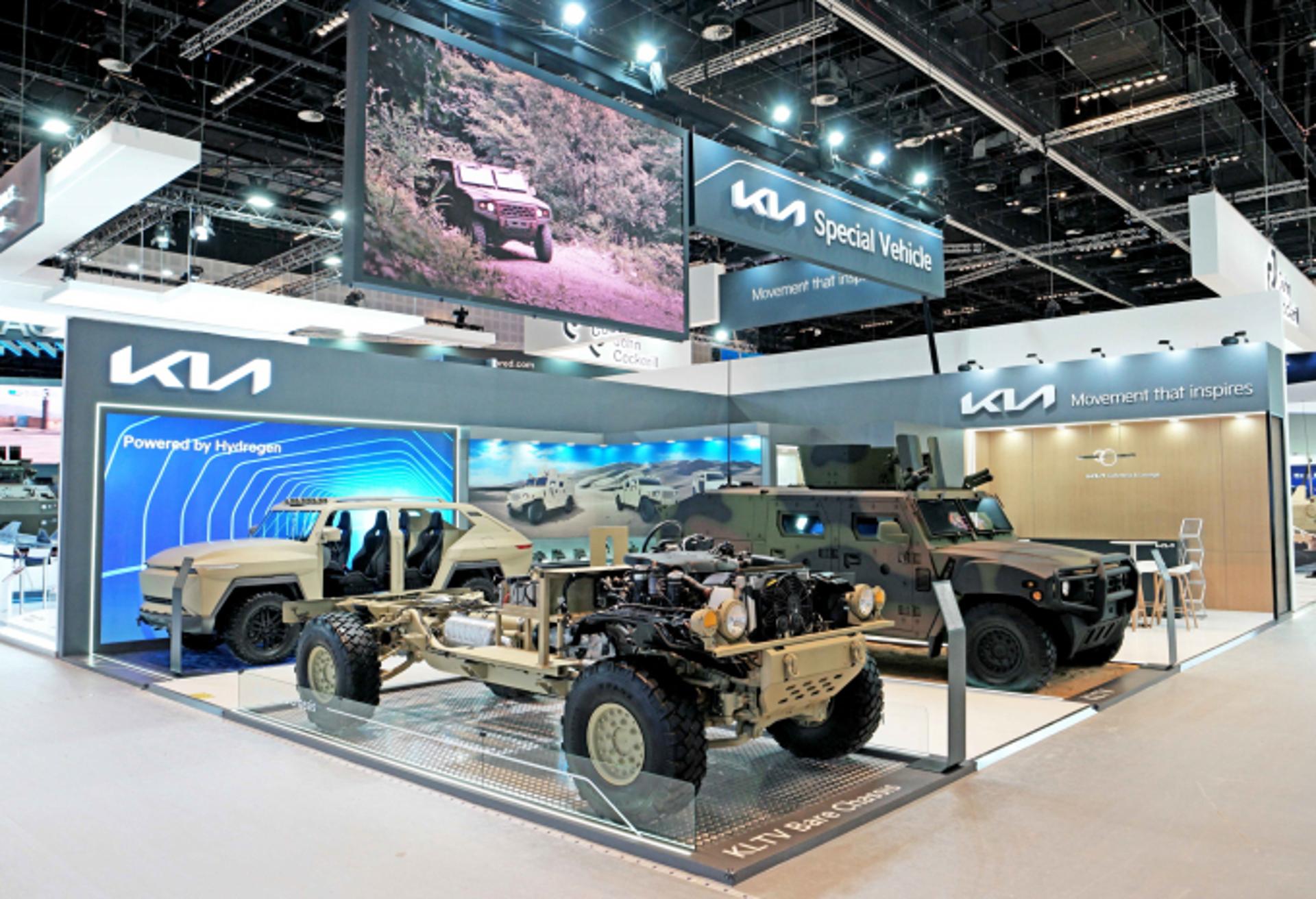 기아, 'UAE IDEX 2023' 방산전시회 참가… 첨단안전·친환경기술 탑재 특수차 공개